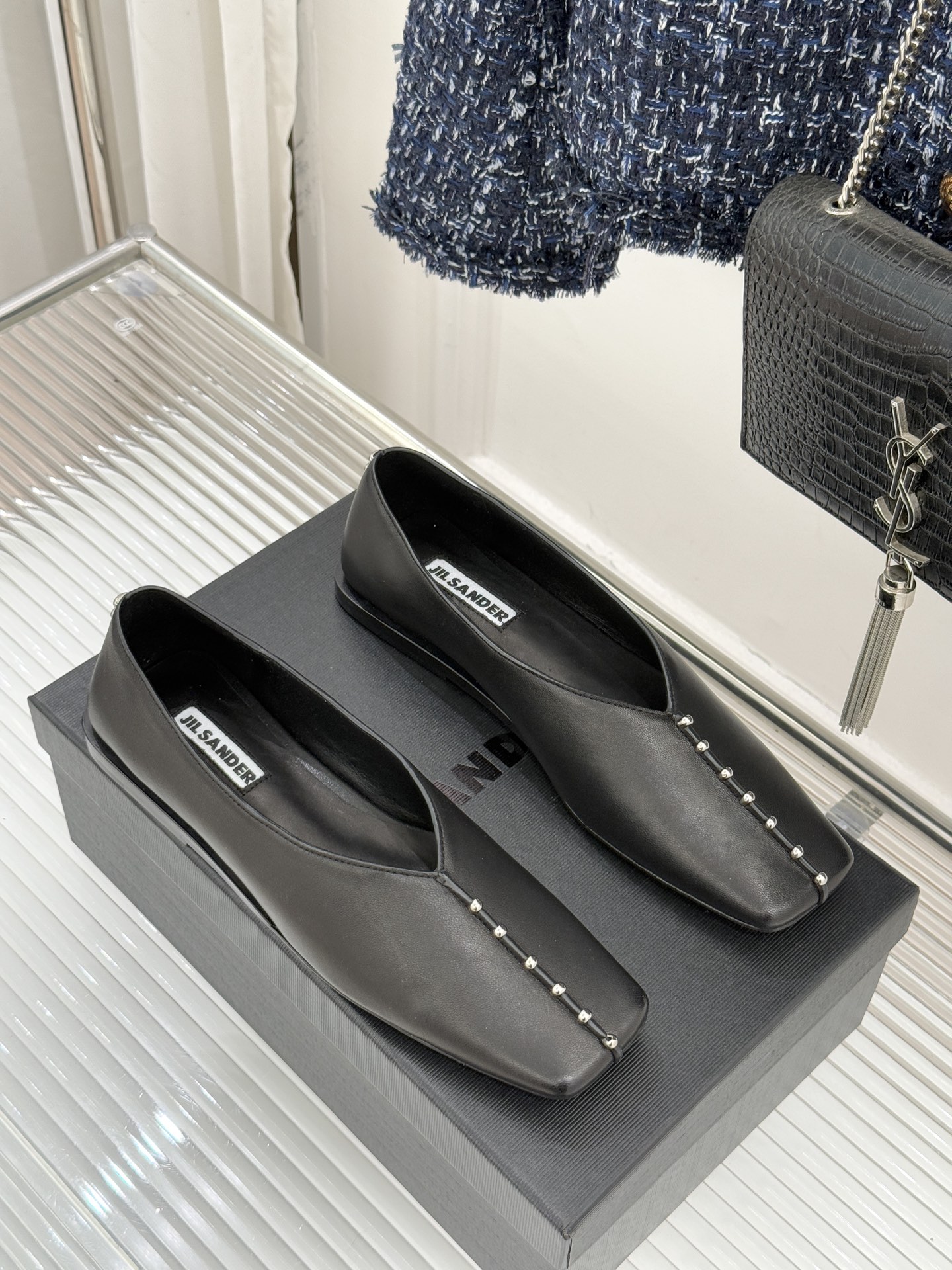 Jil Sander/吉尔桑达经典方头编织方头平底女巫芭蕾舞玛丽珍鞋以“少即是多”的品牌哲思为骨将复古与