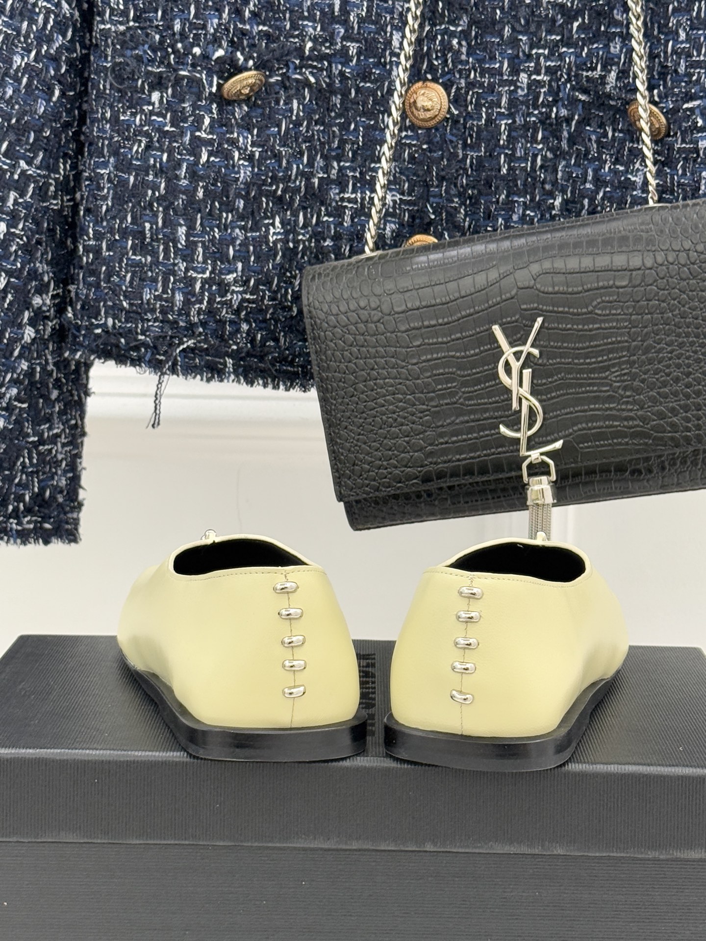 Jil Sander/吉尔桑达经典方头编织方头平底女巫芭蕾舞玛丽珍鞋以“少即是多”的品牌哲思为骨将复古与