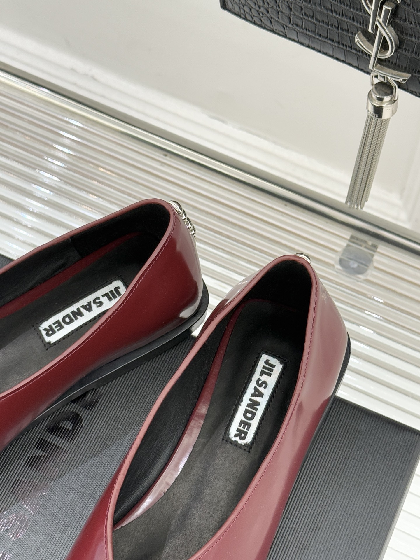 Jil Sander/吉尔桑达经典方头编织方头平底女巫芭蕾舞玛丽珍鞋以“少即是多”的品牌哲思为骨将复古与