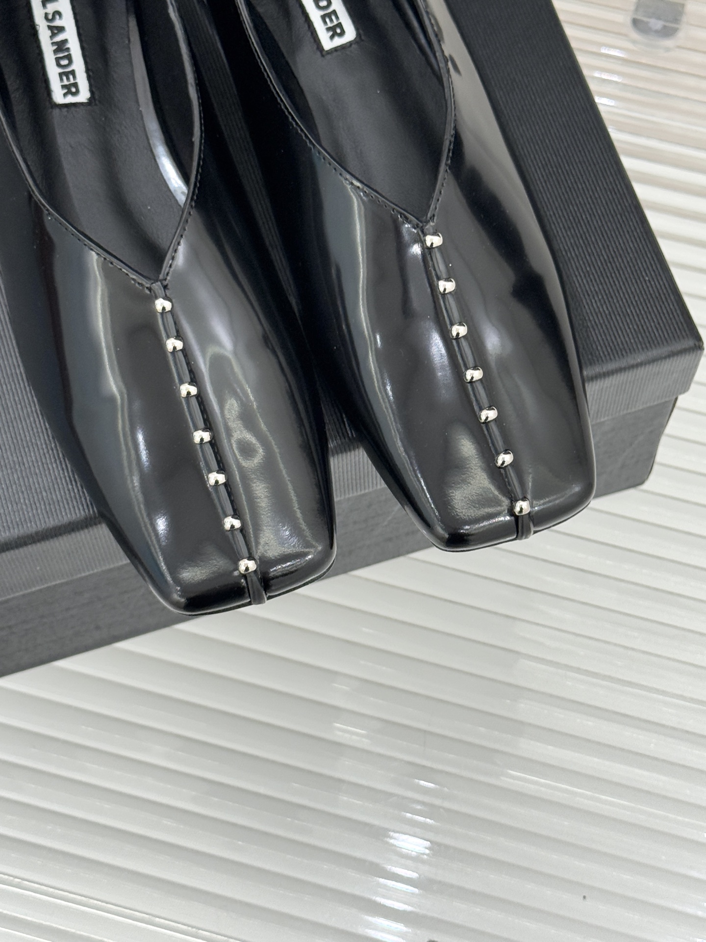 Jil Sander/吉尔桑达经典方头编织方头平底女巫芭蕾舞玛丽珍鞋以“少即是多”的品牌哲思为骨将复古与