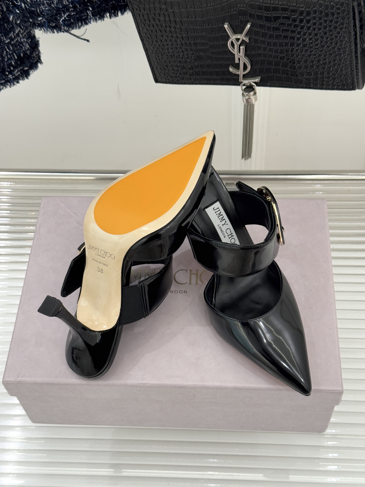 Jimmy Choo/吉米周26WF新品尖头金属扣穆勒鞋高跟拖鞋呼应“Future Feminine”核