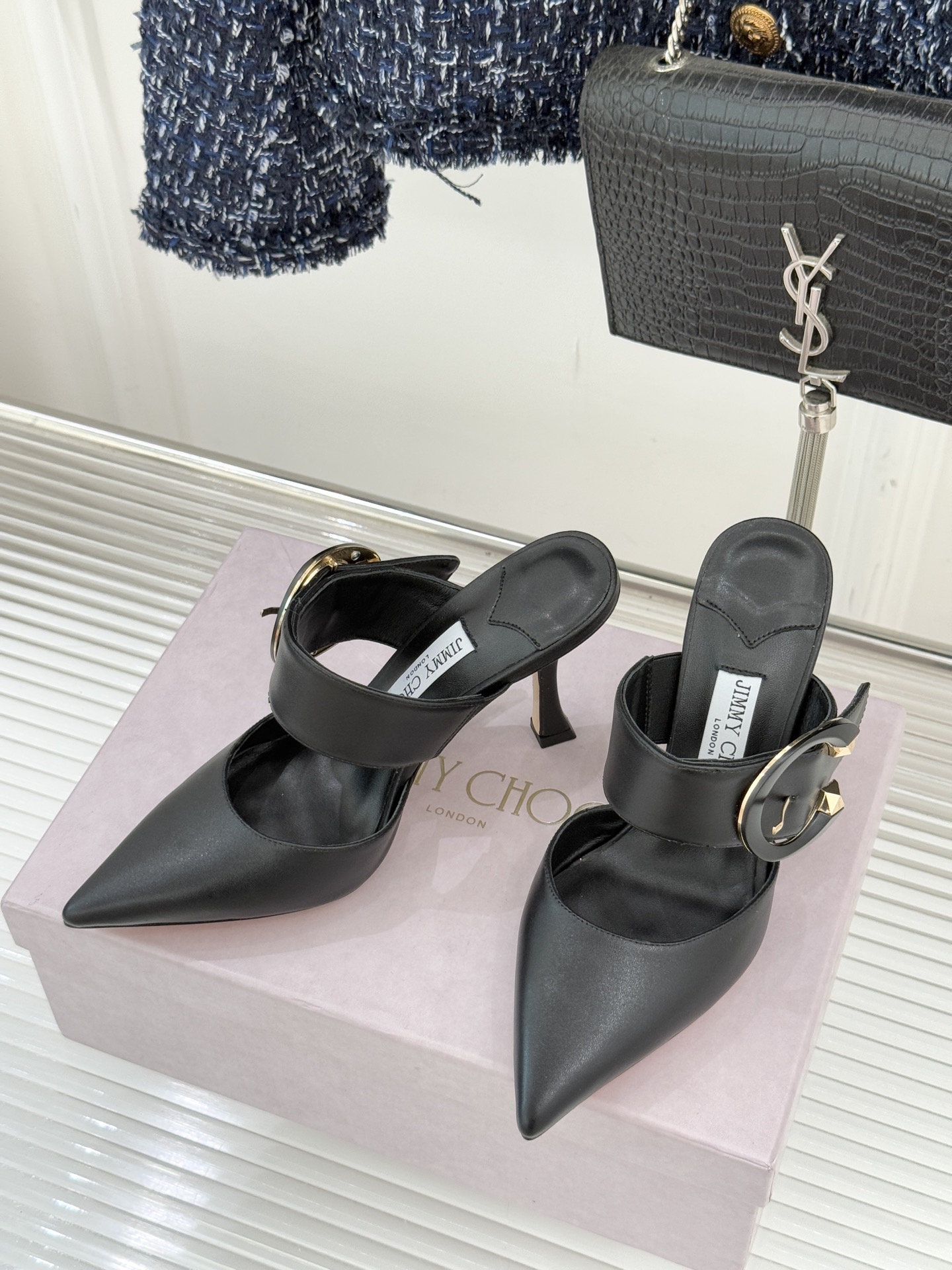 Jimmy Choo/吉米周26WF新品尖头金属扣穆勒鞋高跟拖鞋呼应“Future Feminine”核