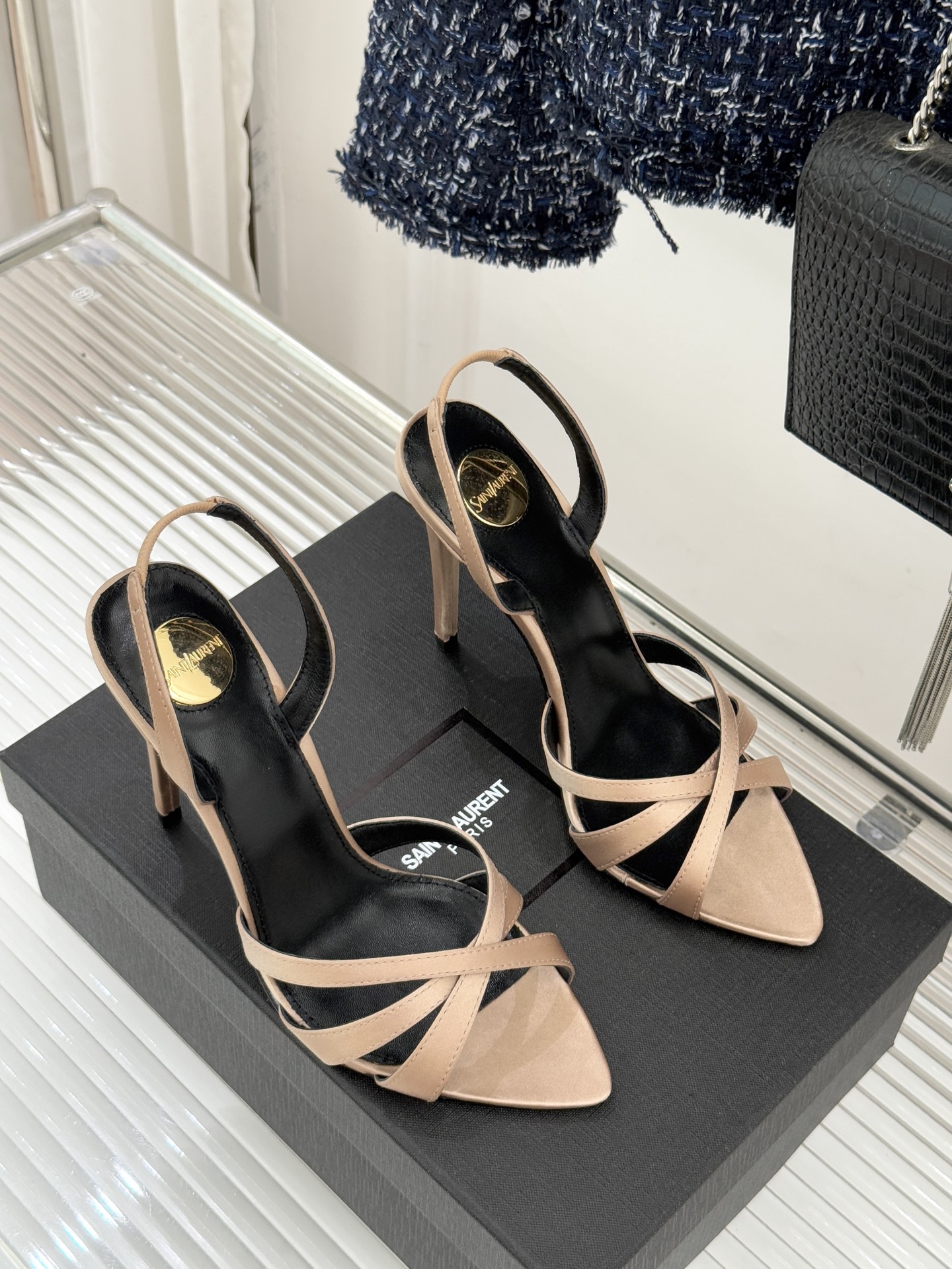 Saint Lauren*YSL圣罗兰26WF新品性感尖头细带高跟凉鞋简直是为想在夏日slay全场的姐妹