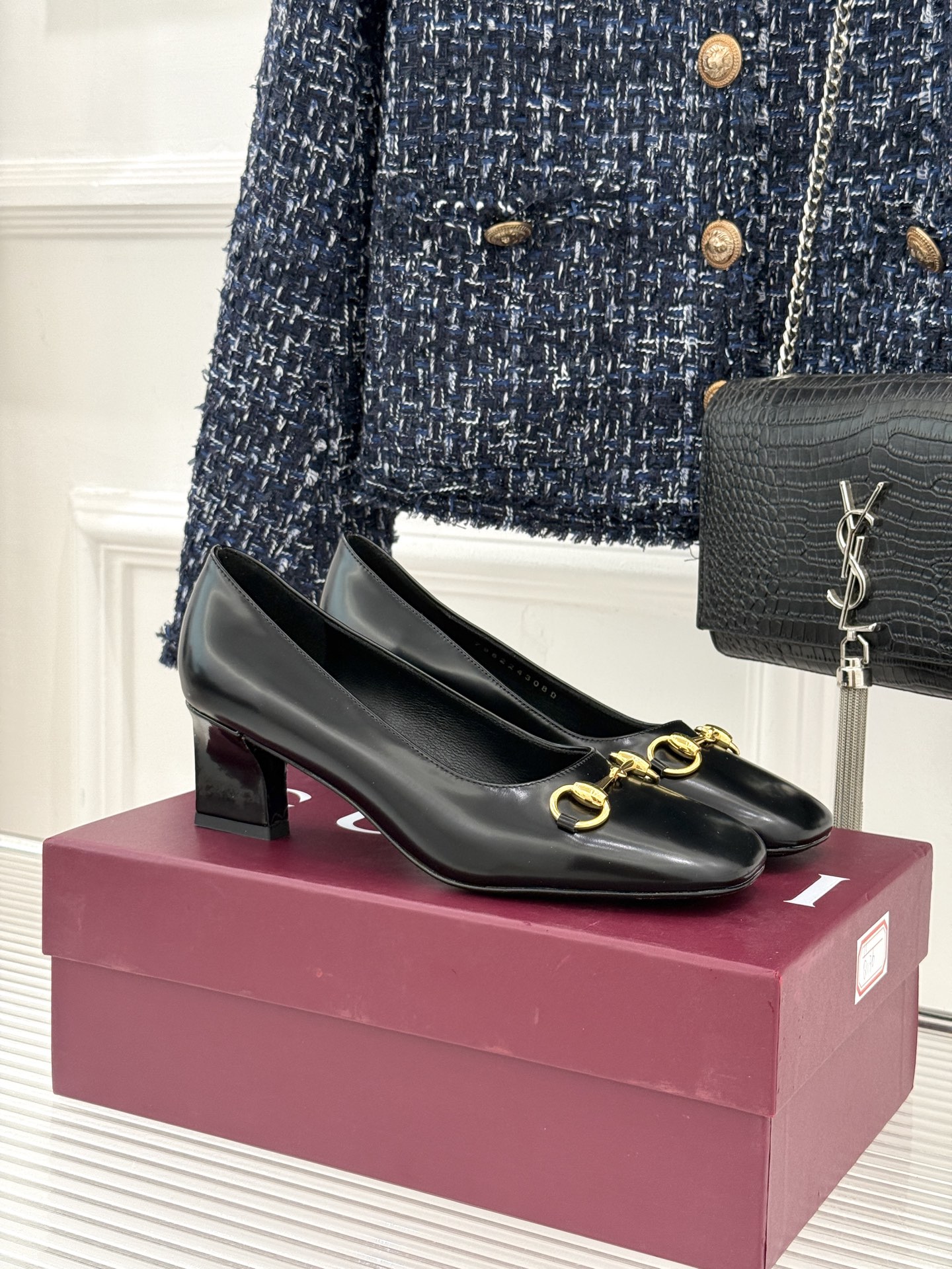 Gucci/古驰经典马衔扣粗跟高跟鞋单鞋溯源品牌百年马术本源以标志性马衔扣焕新诠释经典金属饰件凝萃低调奢