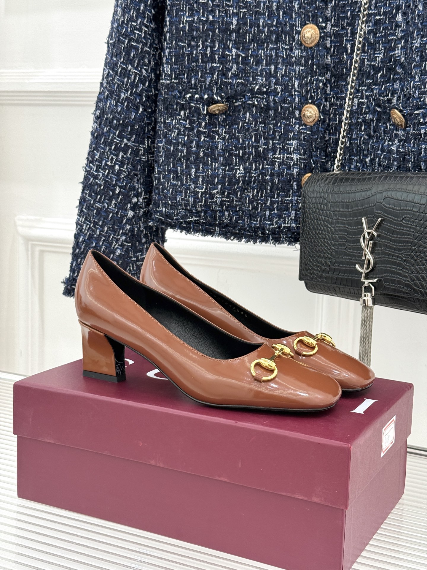 Gucci/古驰经典马衔扣粗跟高跟鞋单鞋溯源品牌百年马术本源以标志性马衔扣焕新诠释经典金属饰件凝萃低调奢