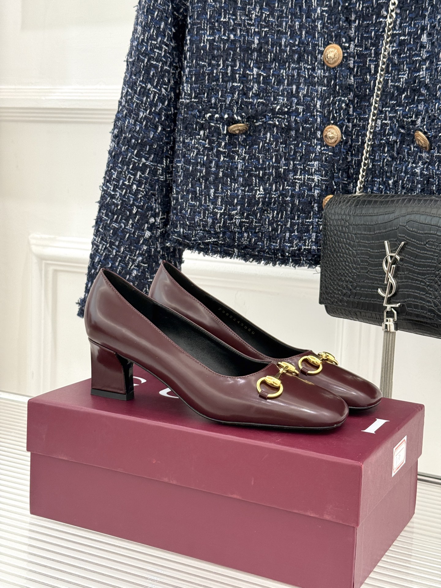 Gucci/古驰经典马衔扣粗跟高跟鞋单鞋溯源品牌百年马术本源以标志性马衔扣焕新诠释经典金属饰件凝萃低调奢