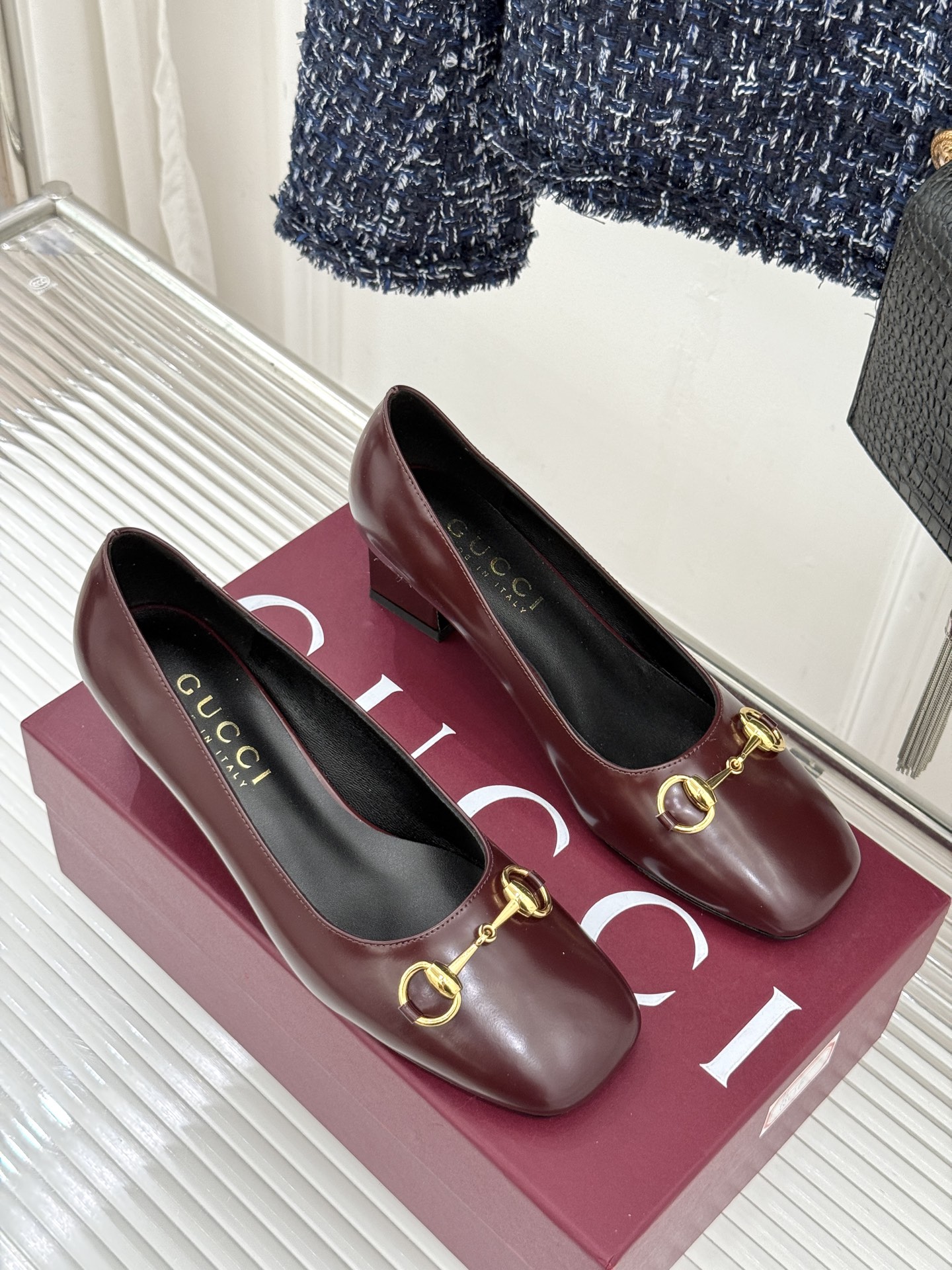 Gucci/古驰经典马衔扣粗跟高跟鞋单鞋溯源品牌百年马术本源以标志性马衔扣焕新诠释经典金属饰件凝萃低调奢