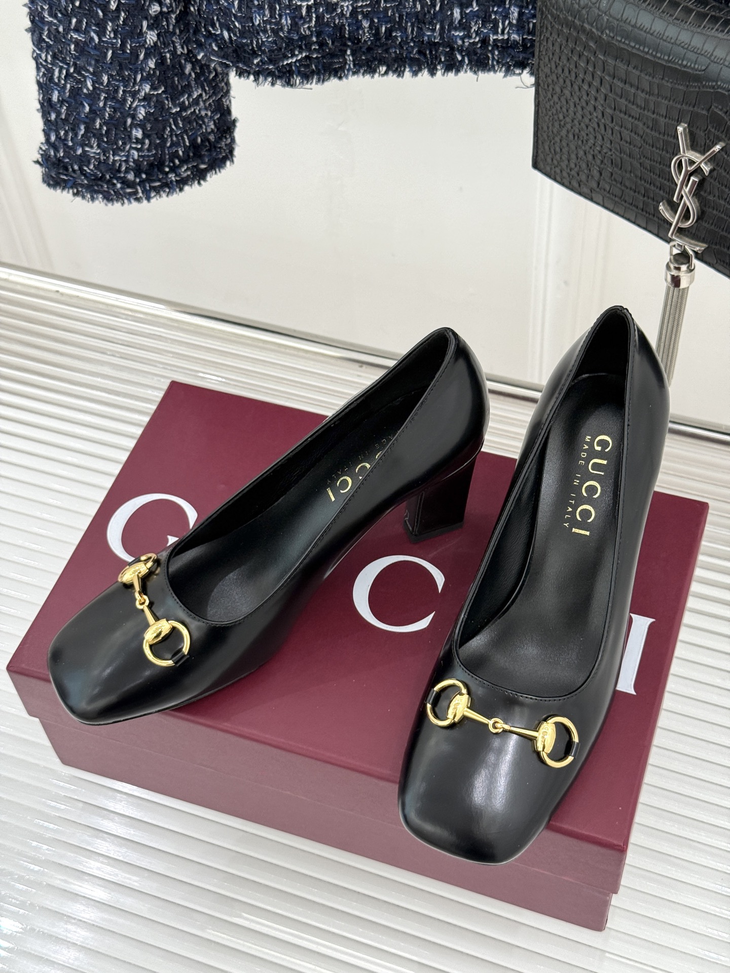 Gucci/古驰经典马衔扣粗跟高跟鞋单鞋溯源品牌百年马术本源以标志性马衔扣焕新诠释经典金属饰件凝萃低调奢