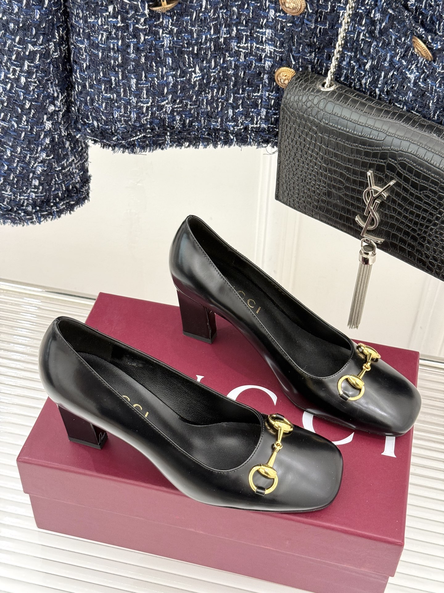 Gucci/古驰经典马衔扣粗跟高跟鞋单鞋溯源品牌百年马术本源以标志性马衔扣焕新诠释经典金属饰件凝萃低调奢