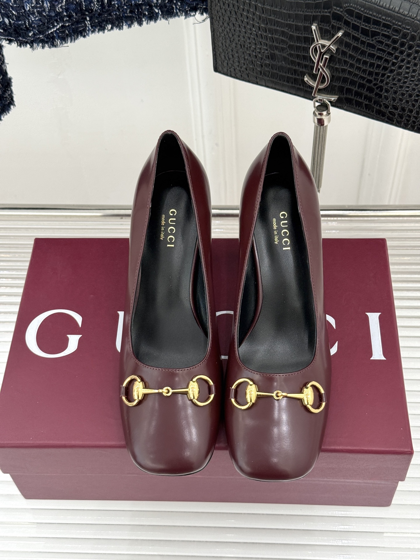 Gucci/古驰经典马衔扣粗跟高跟鞋单鞋溯源品牌百年马术本源以标志性马衔扣焕新诠释经典金属饰件凝萃低调奢