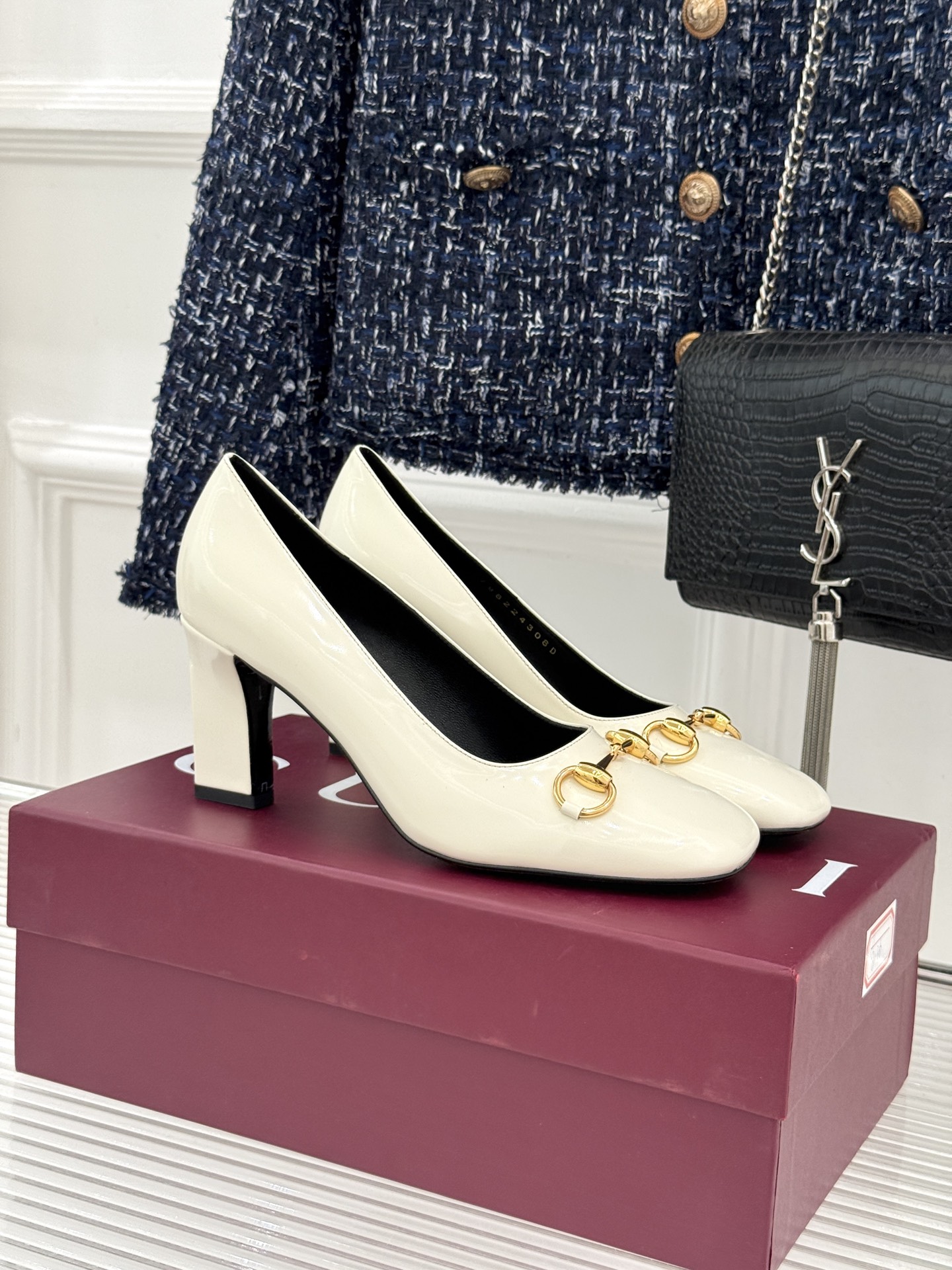 Gucci/古驰经典马衔扣粗跟高跟鞋单鞋溯源品牌百年马术本源以标志性马衔扣焕新诠释经典金属饰件凝萃低调奢