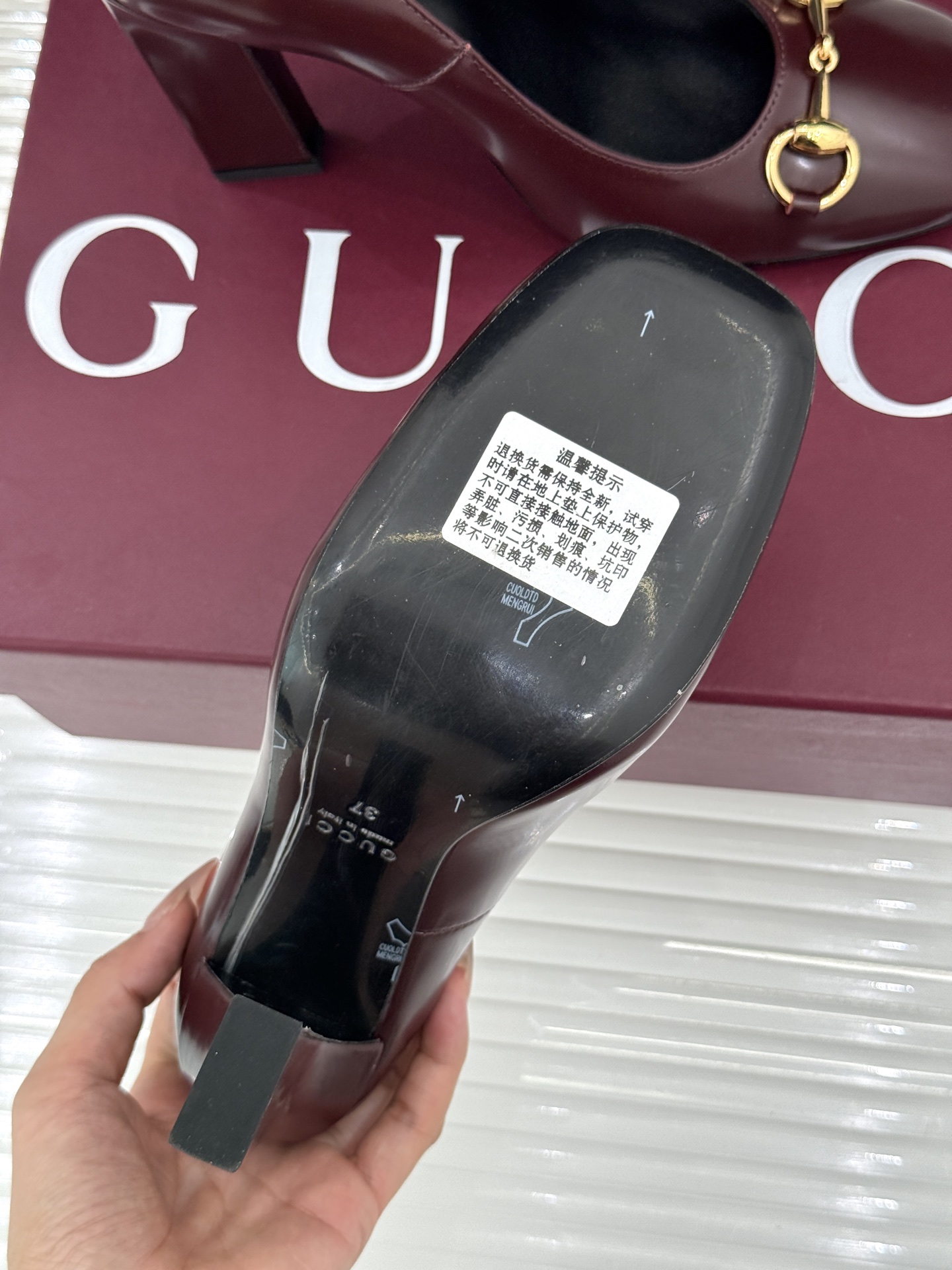 Gucci/古驰经典马衔扣粗跟高跟鞋单鞋溯源品牌百年马术本源以标志性马衔扣焕新诠释经典金属饰件凝萃低调奢