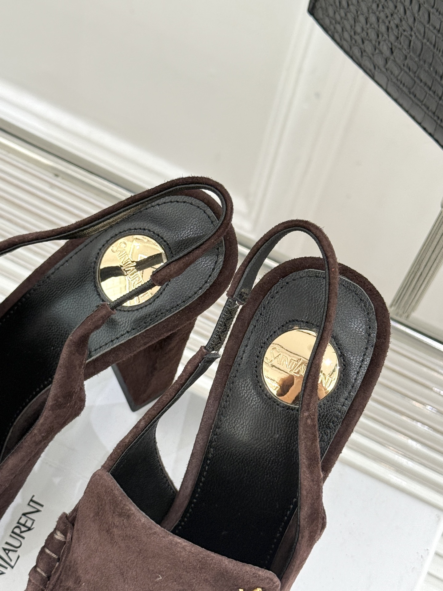 Saint Laurent /圣罗兰YSL26WF新品小logo高跟后空凉鞋拖鞋标志性的小logo是这双