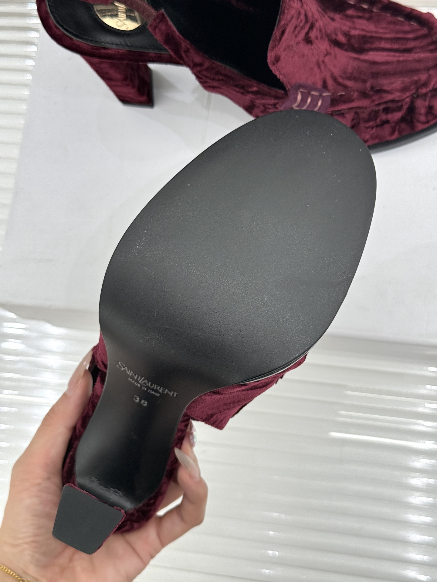 Saint Laurent /圣罗兰YSL26WF新品小logo高跟后空凉鞋拖鞋标志性的小logo是这双