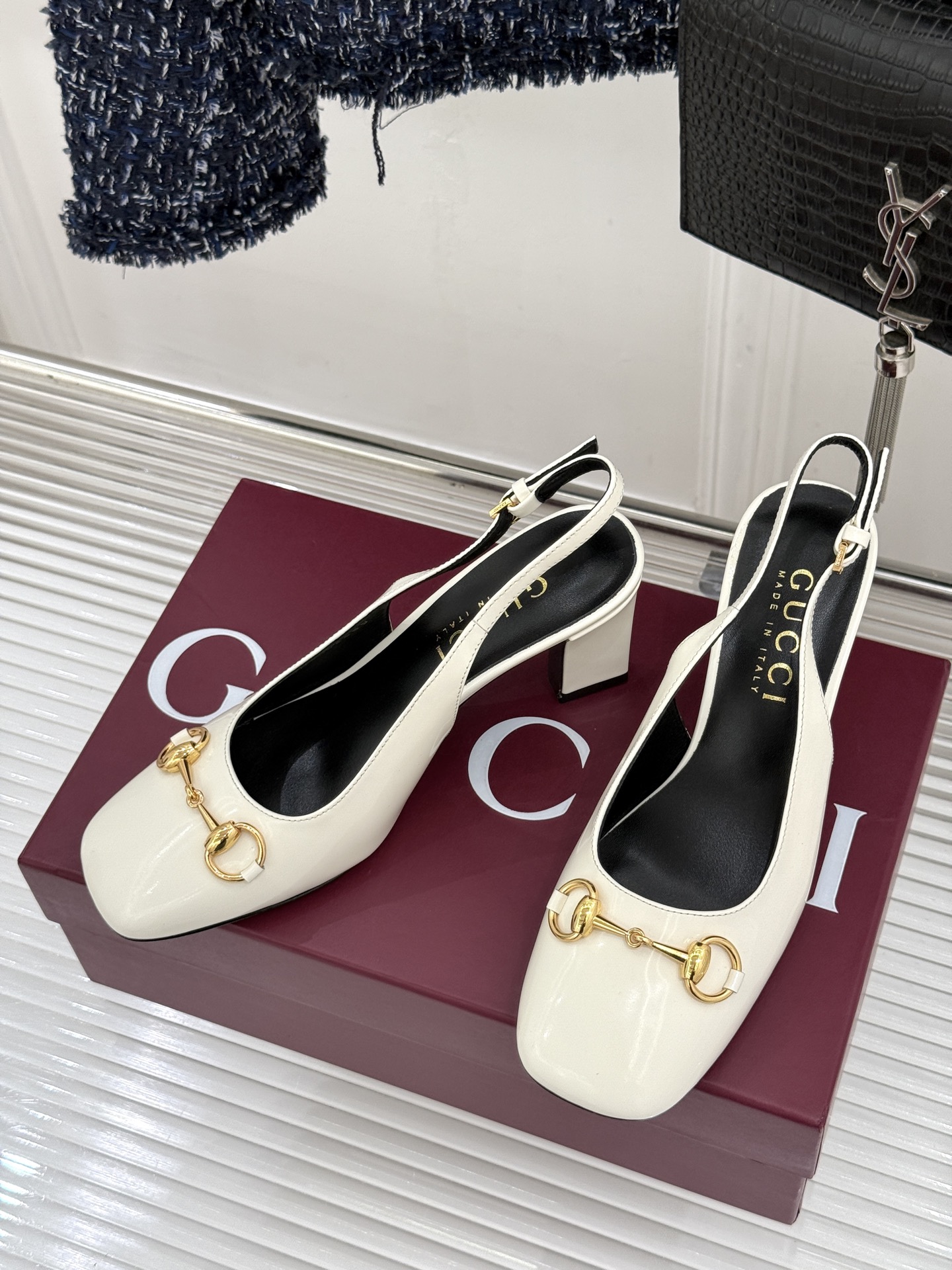 Gucci/古驰26WF新品极简马衔扣粗跟凉鞋G家2026春夏系列焕新经典它以意式松弛美学点亮夏日造型。