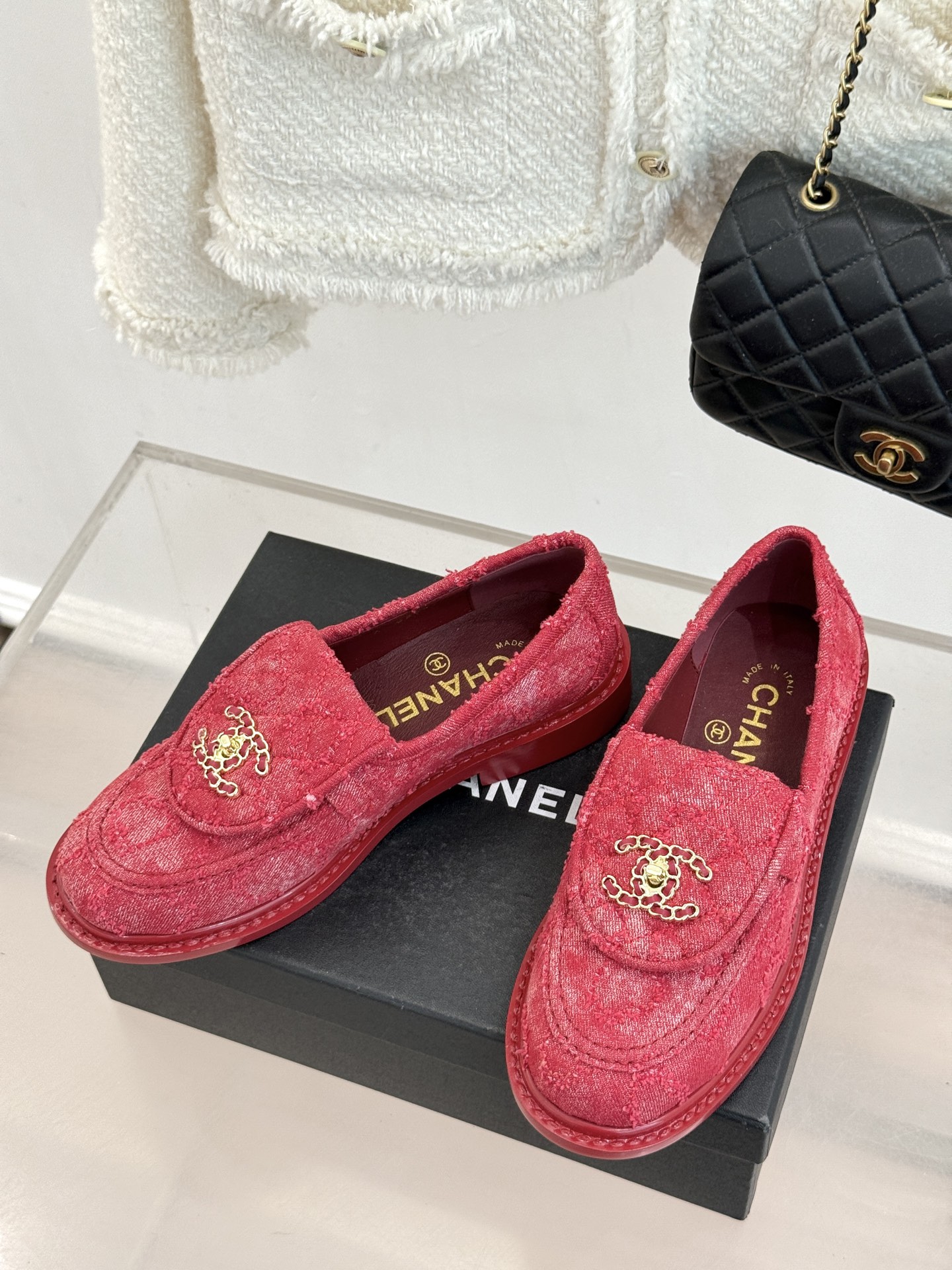 CHANE*｜小香经典双C书包扣翻盖高跟乐福鞋半拖香小香将百年底蕴注入乐福鞋型经典翻盖设计暗藏巧思标志性