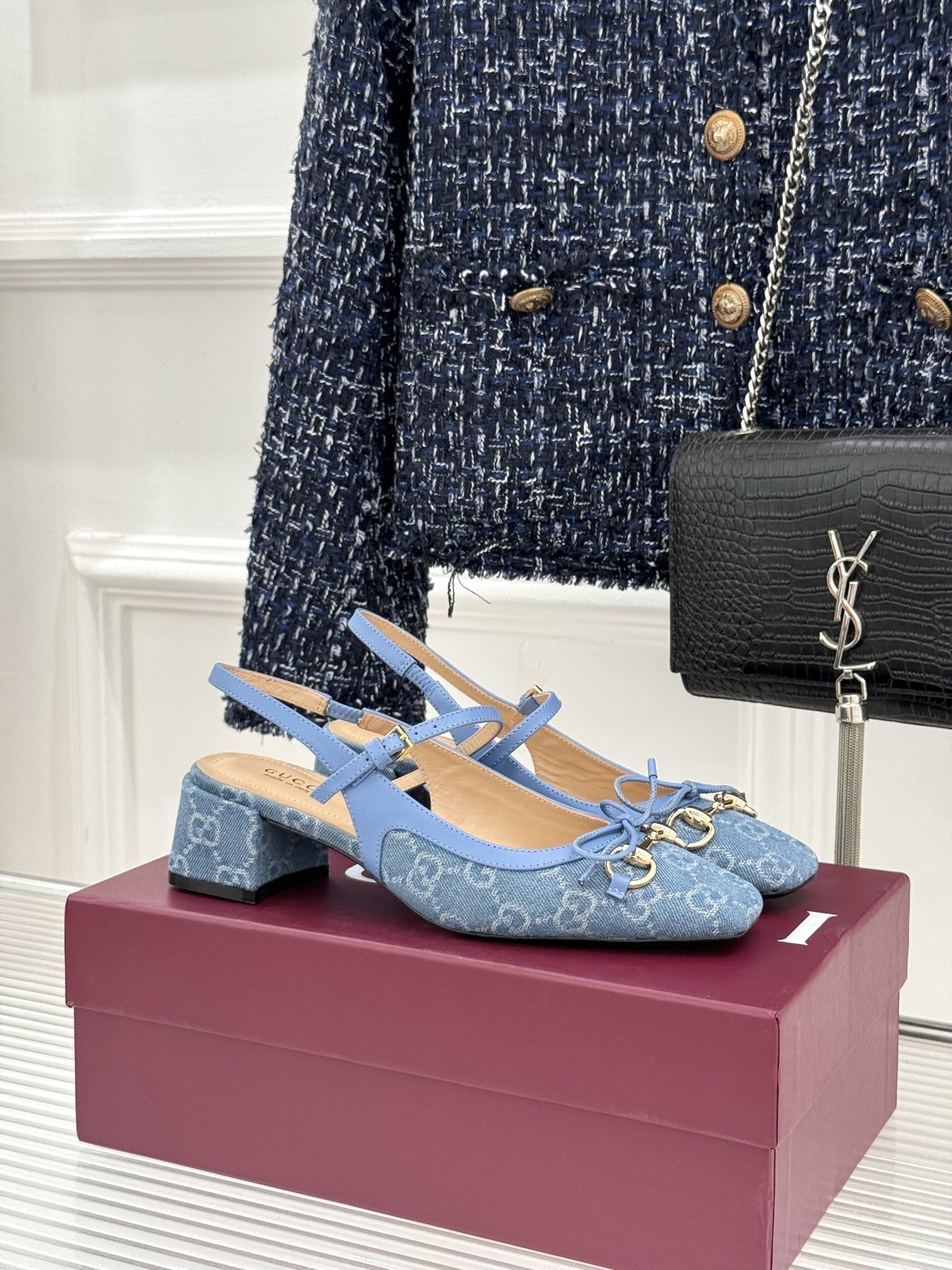 Gucci/古驰26WF新品马衔扣蝴蝶结方头芭蕾舞后空凉鞋承袭G家百年马术美学与芭蕾灵韵这款后空凉鞋以复