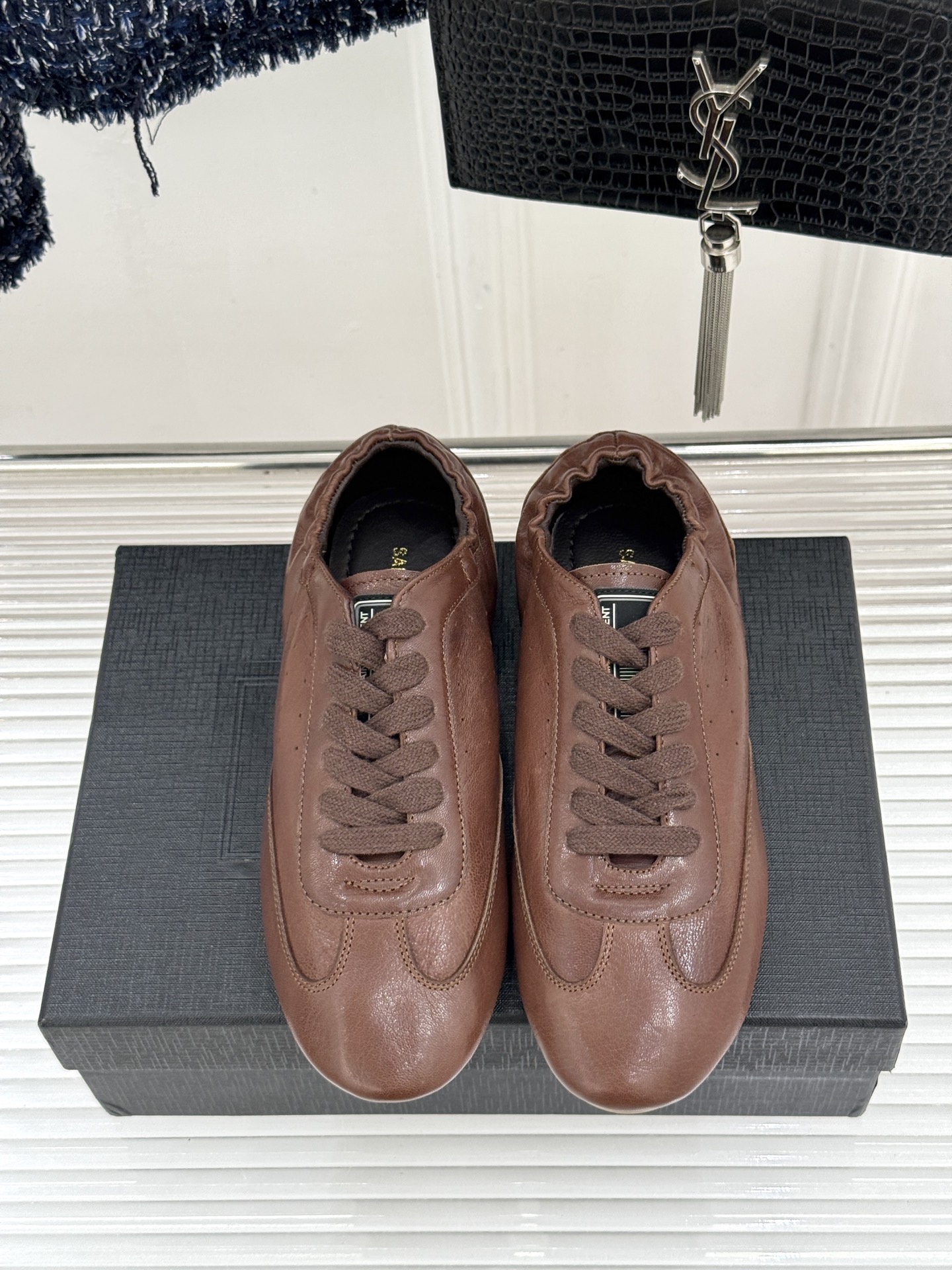 Saint Laurent /圣罗兰YSL26WF新品复古德训鞋回溯70年代复古运动基因以巴黎冷冽格调重