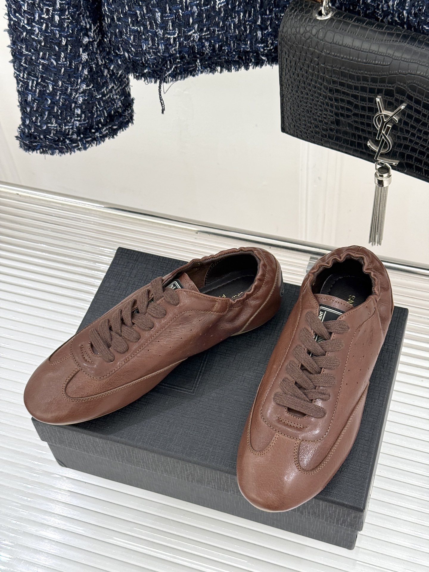 Saint Laurent /圣罗兰YSL26WF新品复古德训鞋回溯70年代复古运动基因以巴黎冷冽格调重