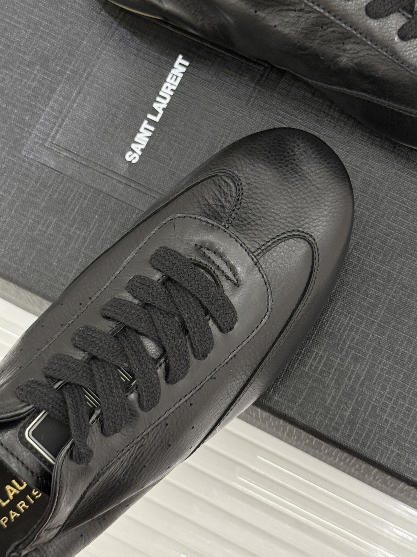 Saint Laurent /圣罗兰YSL26WF新品复古德训鞋回溯70年代复古运动基因以巴黎冷冽格调重