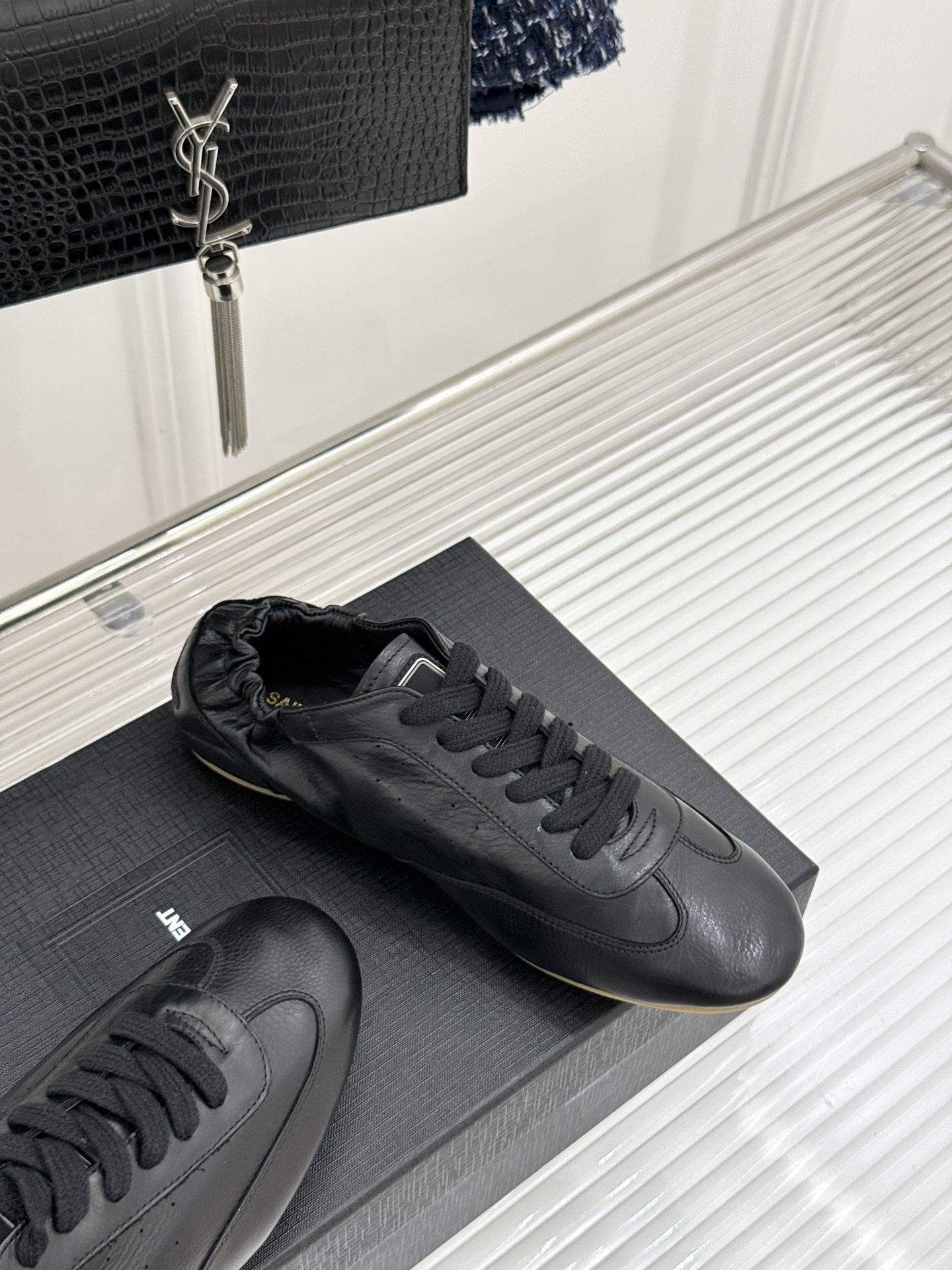 Saint Laurent /圣罗兰YSL26WF新品复古德训鞋回溯70年代复古运动基因以巴黎冷冽格调重