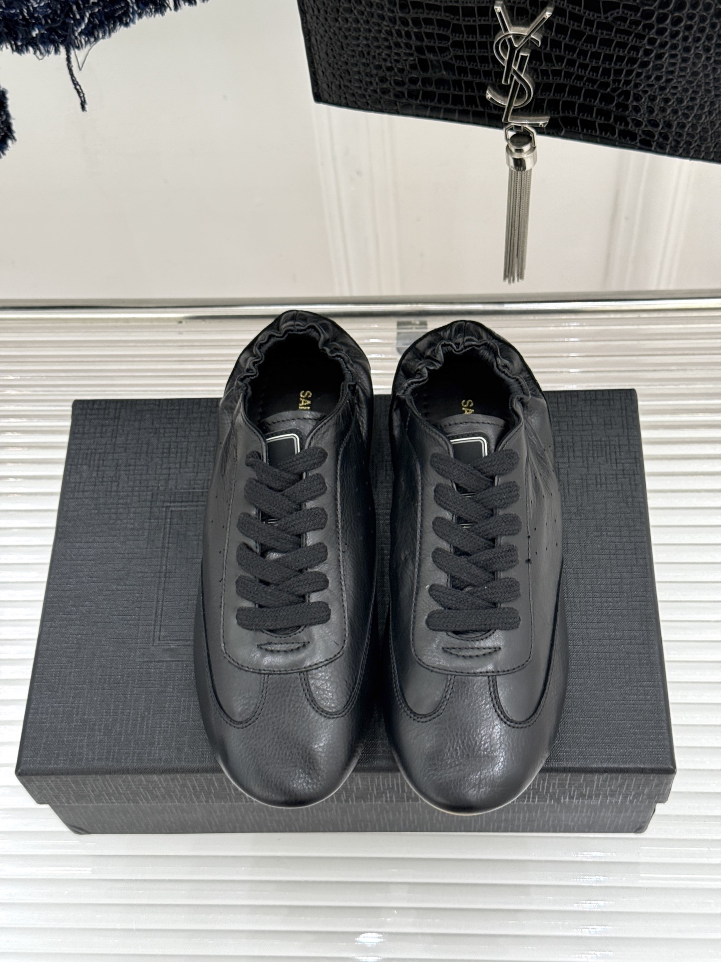 Saint Laurent /圣罗兰YSL26WF新品复古德训鞋回溯70年代复古运动基因以巴黎冷冽格调重