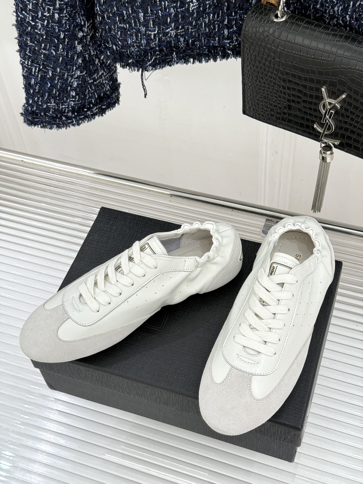 Saint Laurent /圣罗兰YSL26WF新品复古德训鞋回溯70年代复古运动基因以巴黎冷冽格调重