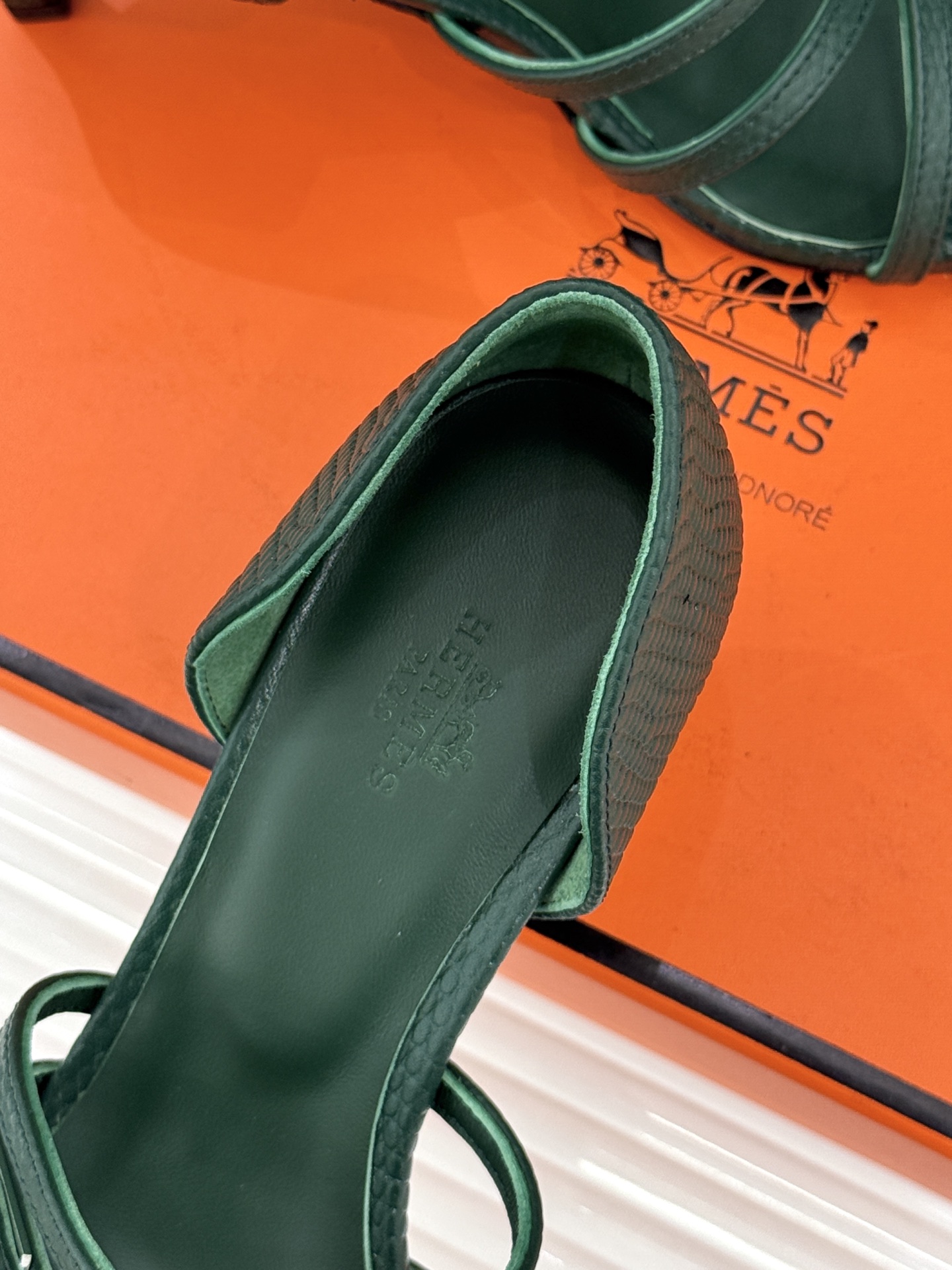 Hermes Sandals