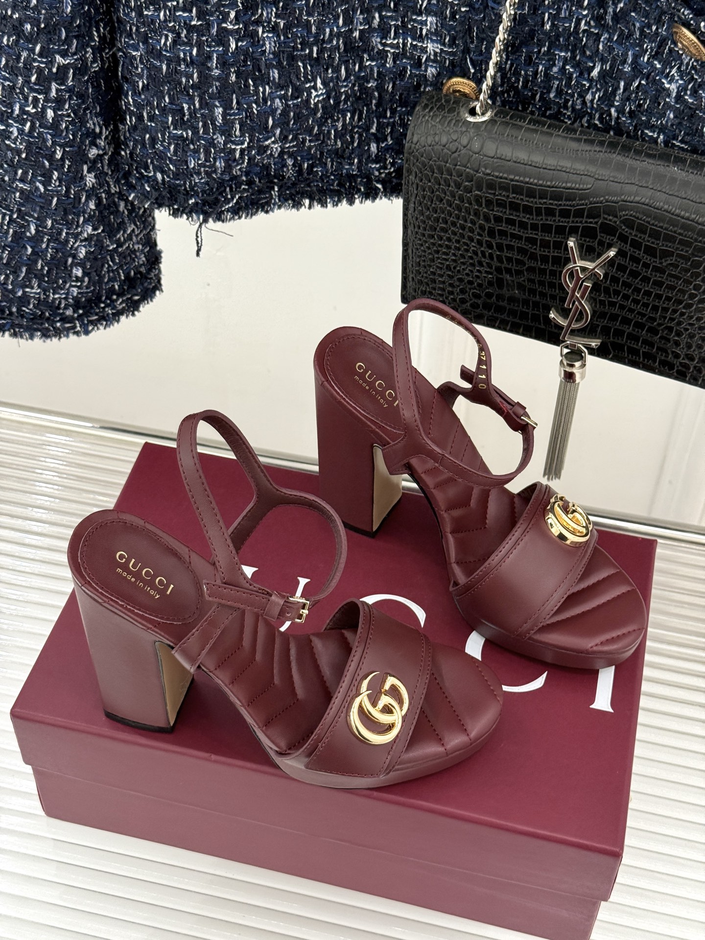 Gucci/古驰 26WF新品金属双G一字带防水台高跟凉鞋G家以复古奢潮重塑夏日高跟将品牌经典与摩登气场