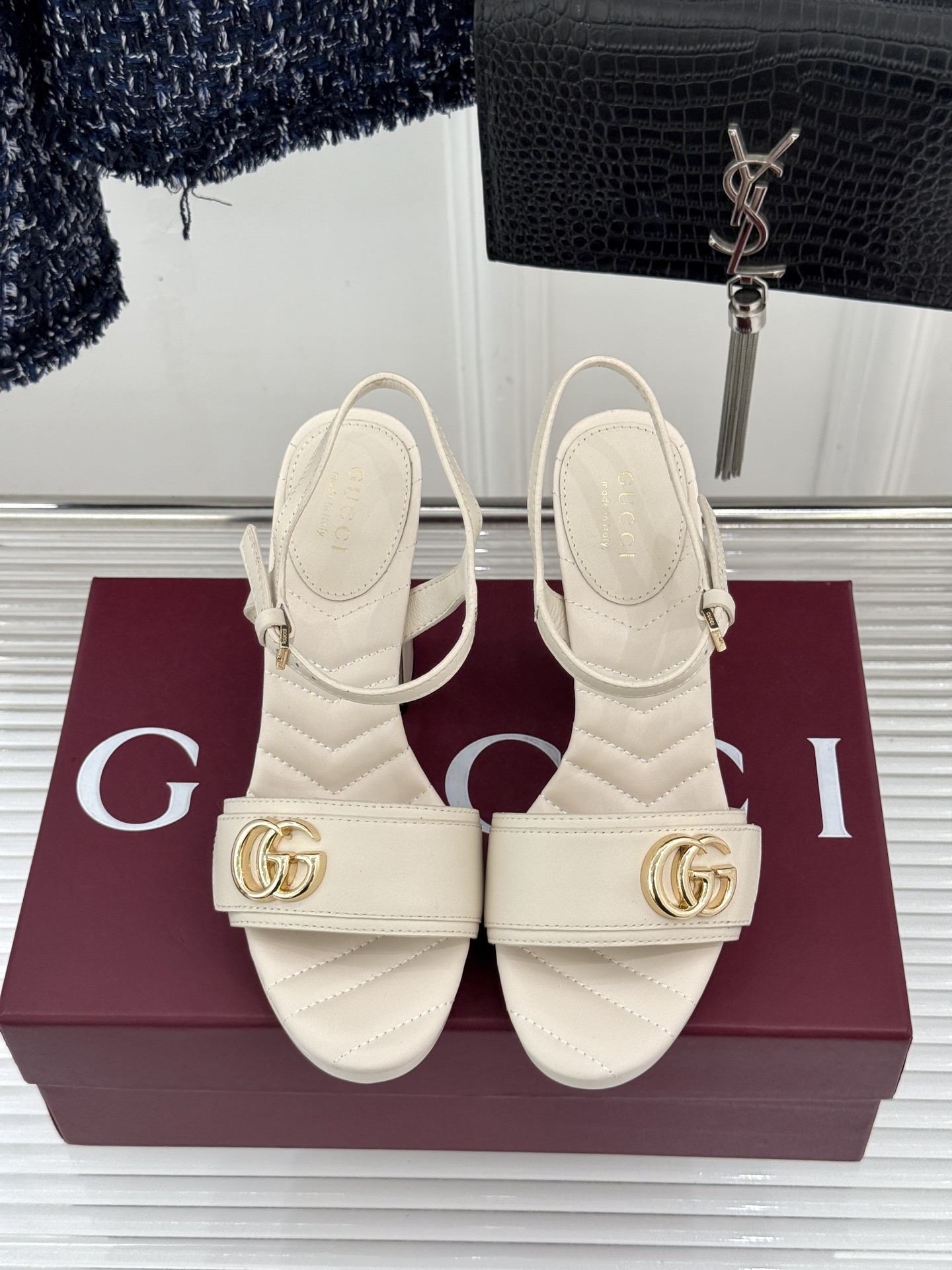 Gucci/古驰 26WF新品金属双G一字带防水台高跟凉鞋G家以复古奢潮重塑夏日高跟将品牌经典与摩登气场
