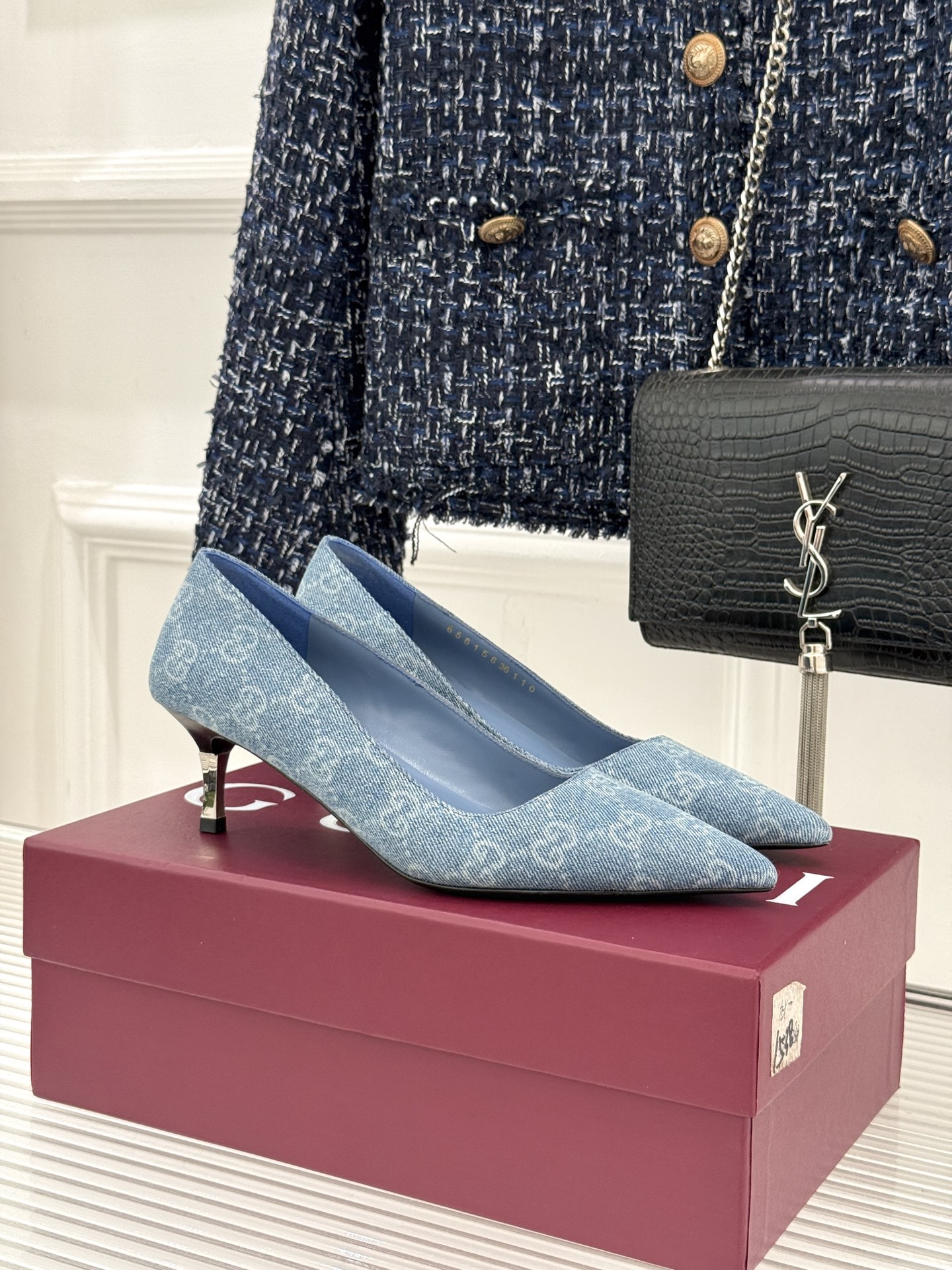 Gucci/古驰 26WF新品极简老花尖头高跟鞋Gucci 2026春夏极简新作以克制美学焕新经典GG老