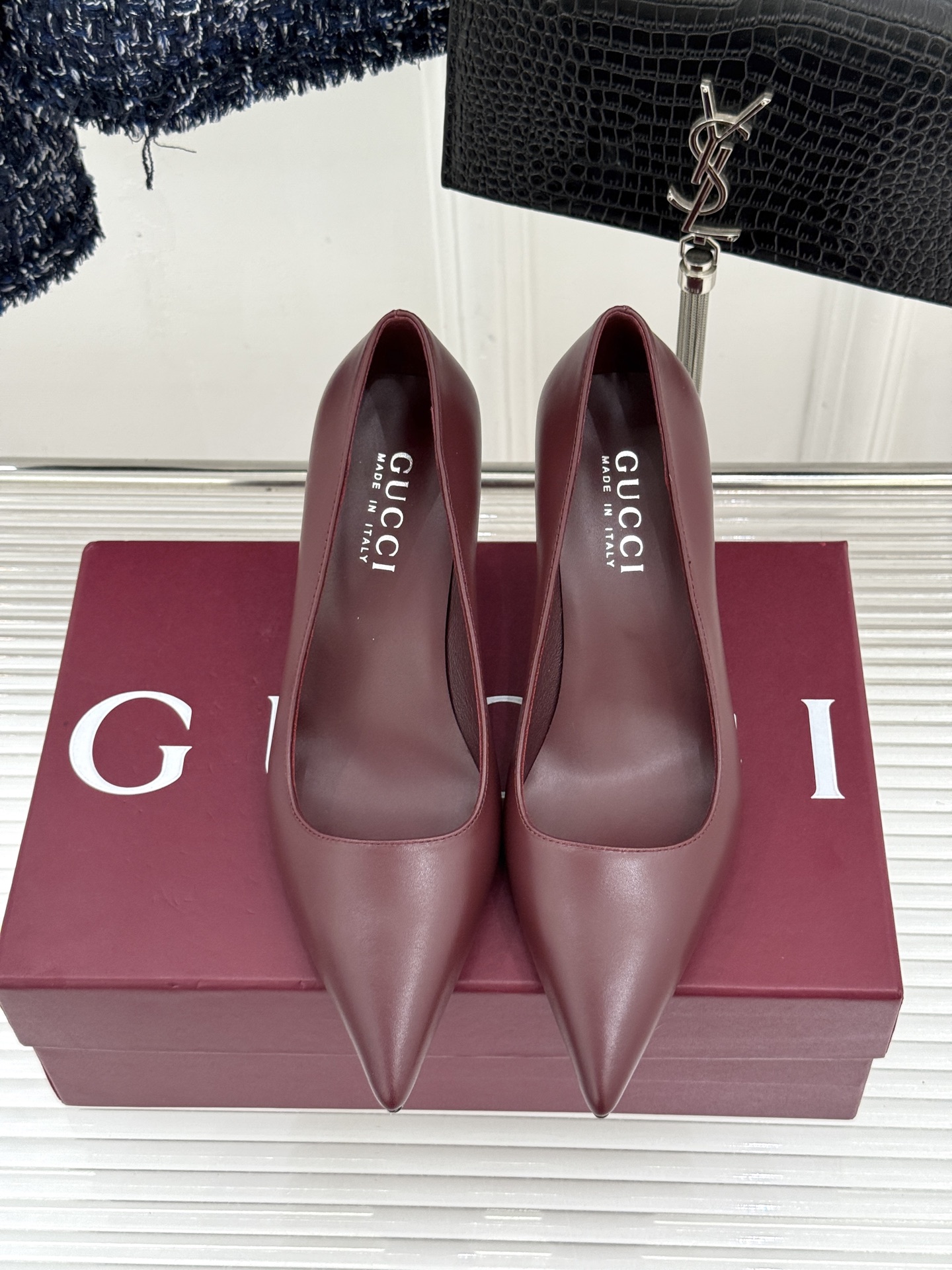 Gucci/古驰 26WF新品极简老花尖头高跟鞋Gucci 2026春夏极简新作以克制美学焕新经典GG老