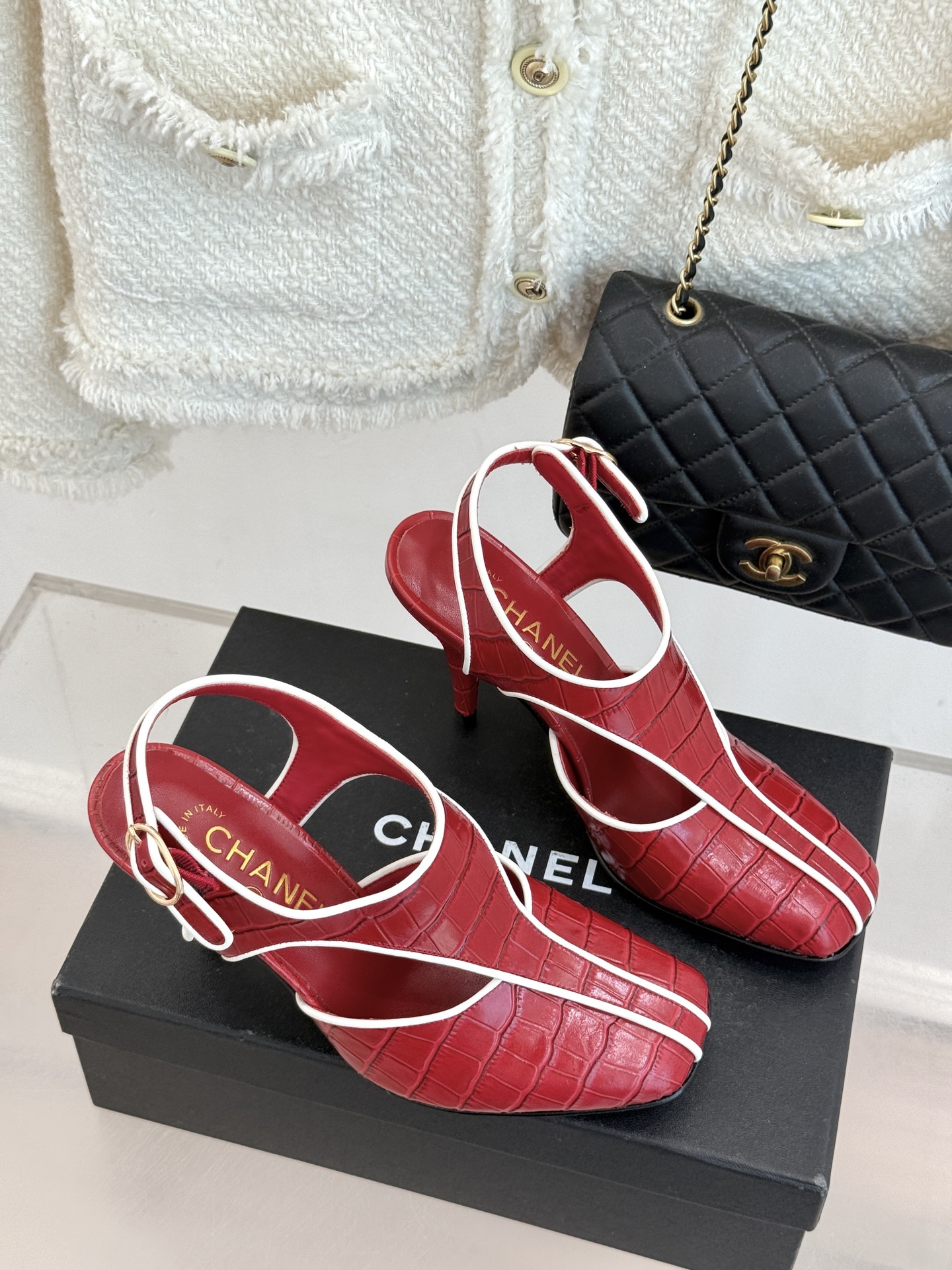 CHANE* ｜小香26P新品T字带方头高跟凉鞋以复古方头重塑法式优雅利落线条勾勒足部轮廓自带90年代摩