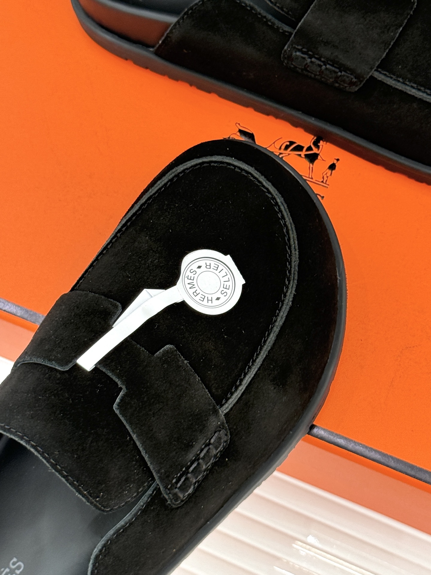 （配原版飞机盒）Hermès/爱马仕25WF新品穆勒包头H半拖鞋勃肯鞋厚底勃肯版型重塑经典。麂皮小牛皮质