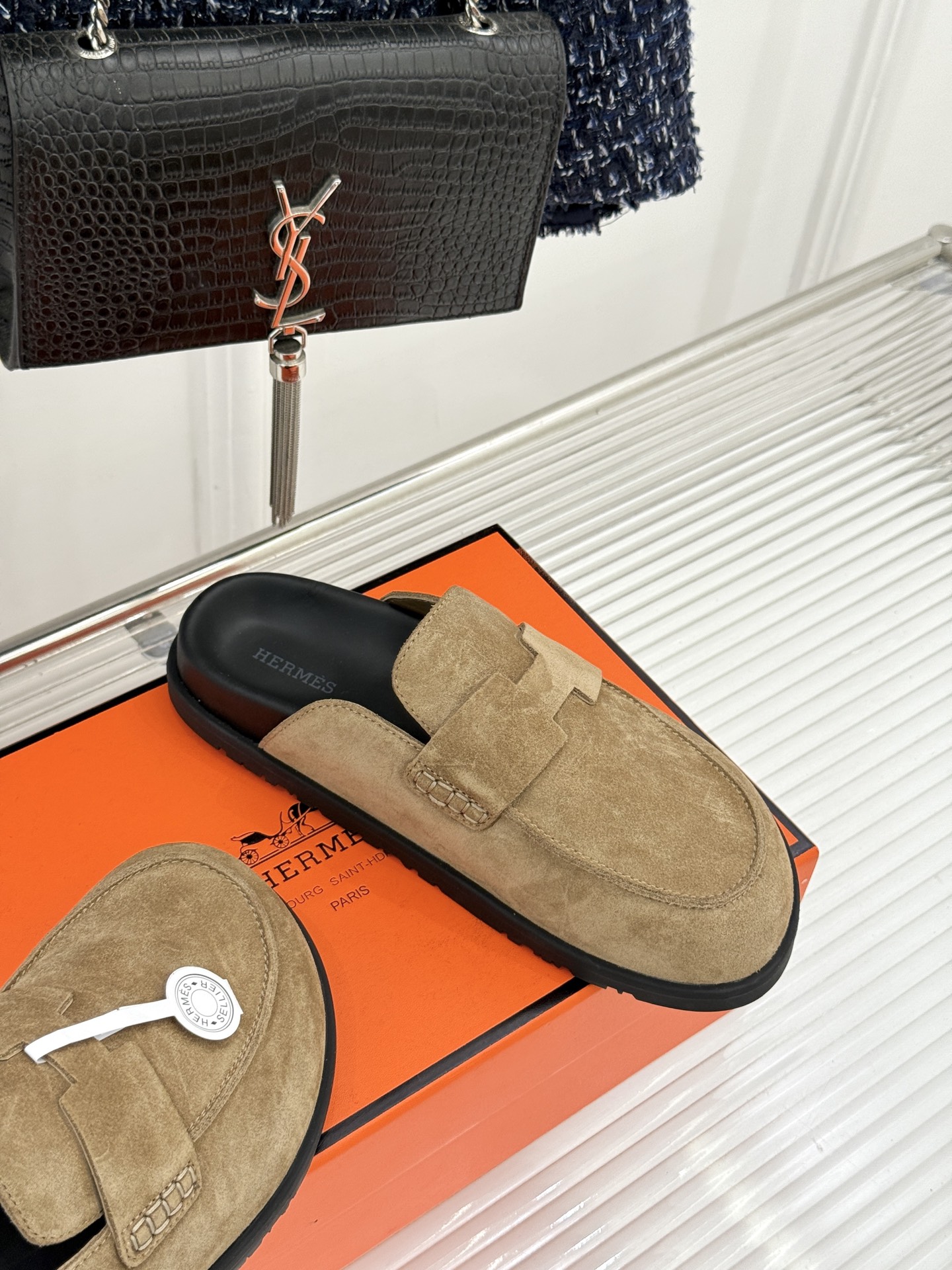 （配原版飞机盒）Hermès/爱马仕25WF新品穆勒包头H半拖鞋勃肯鞋厚底勃肯版型重塑经典。麂皮小牛皮质