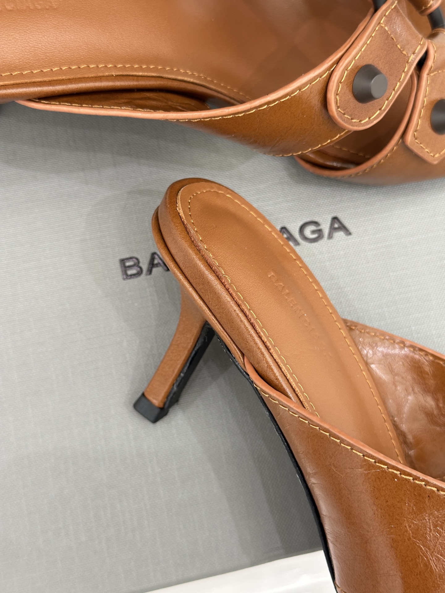Balenciaga Balenciaga/巴黎世家26WF新品
