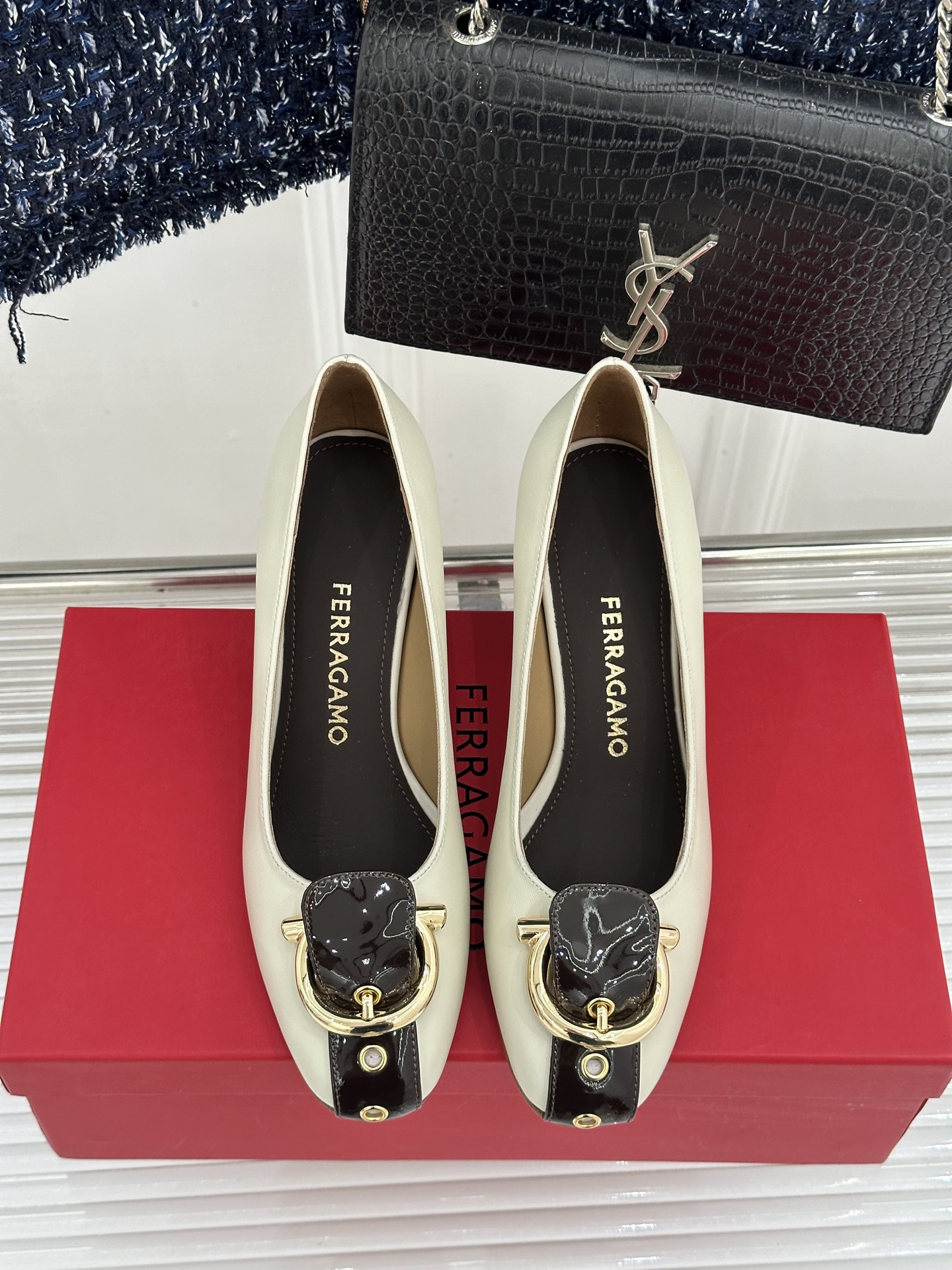 Ferragamo Ferragamo/菲拉格慕26WF新品