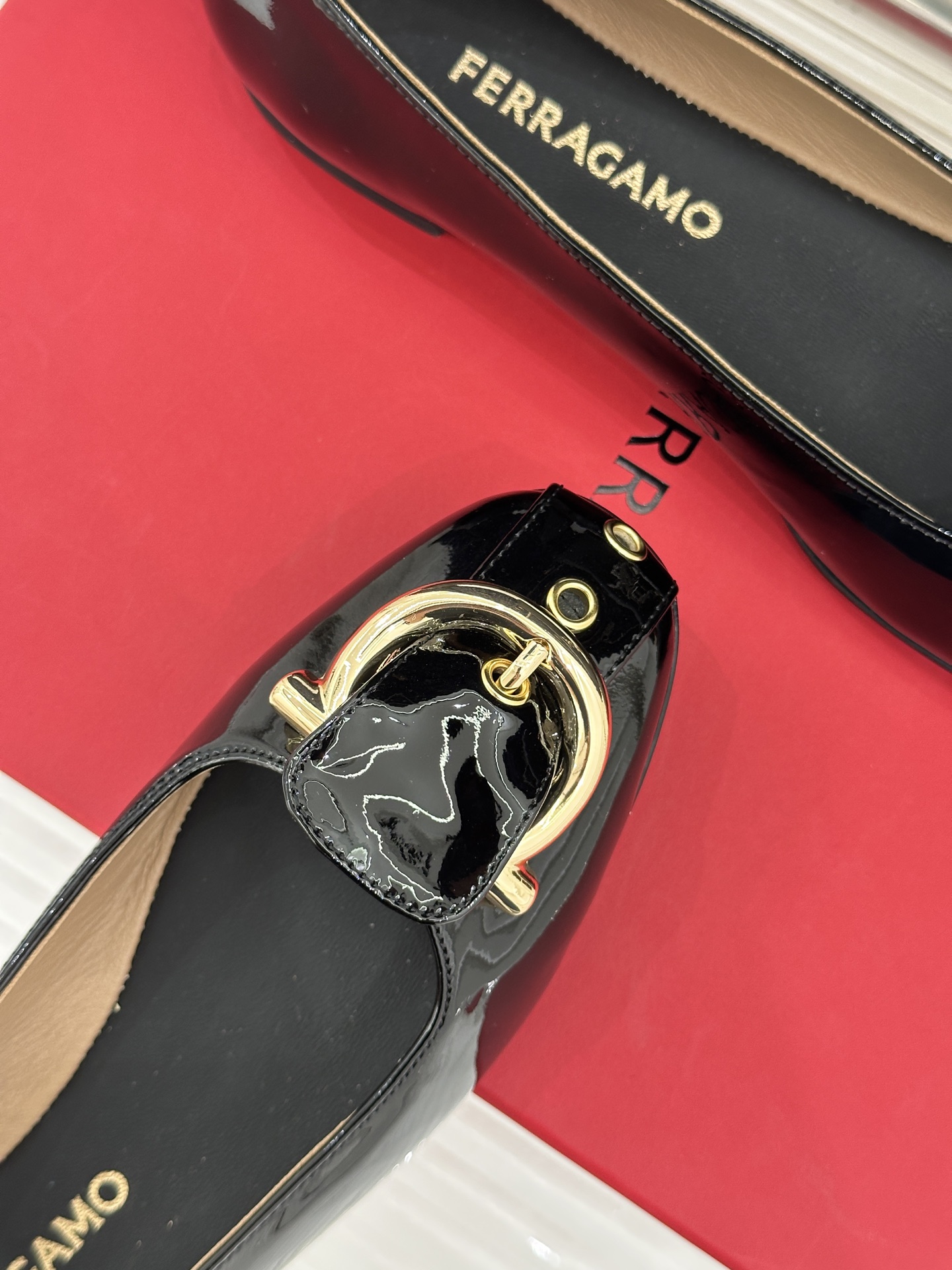 Ferragamo Ferragamo/菲拉格慕26WF新品