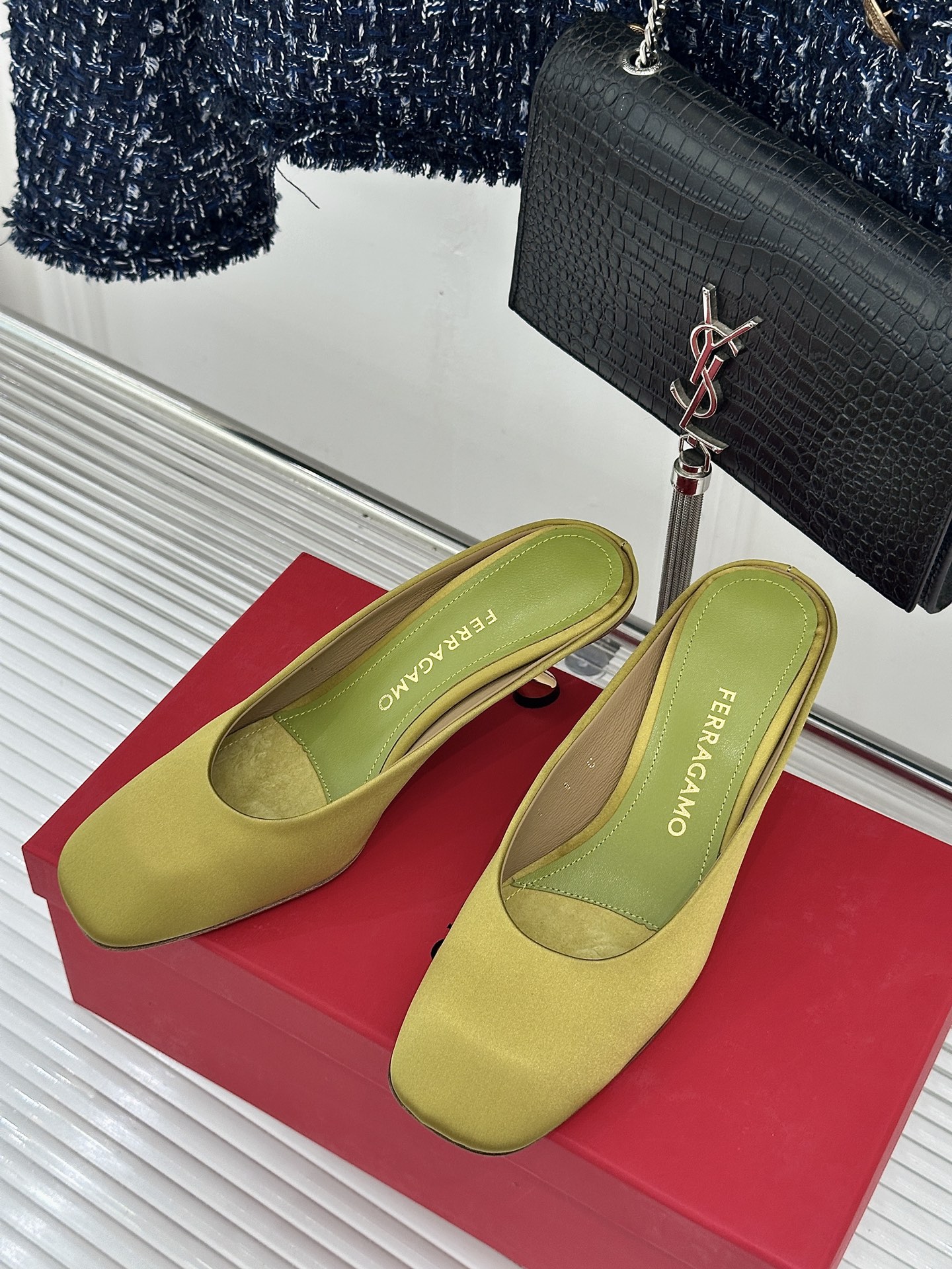 Ferragamo Ferragamo/菲拉格慕26WF新品