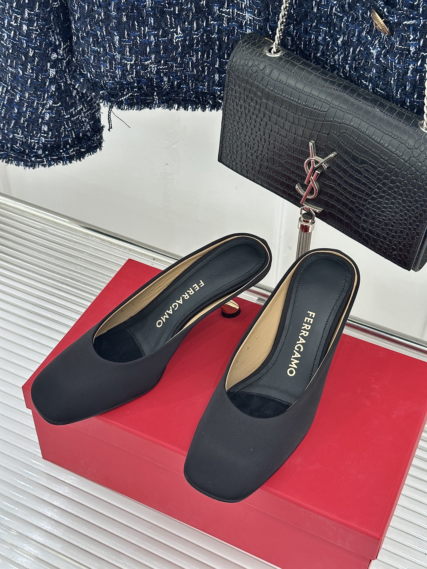 Ferragamo Ferragamo/菲拉格慕26WF新品