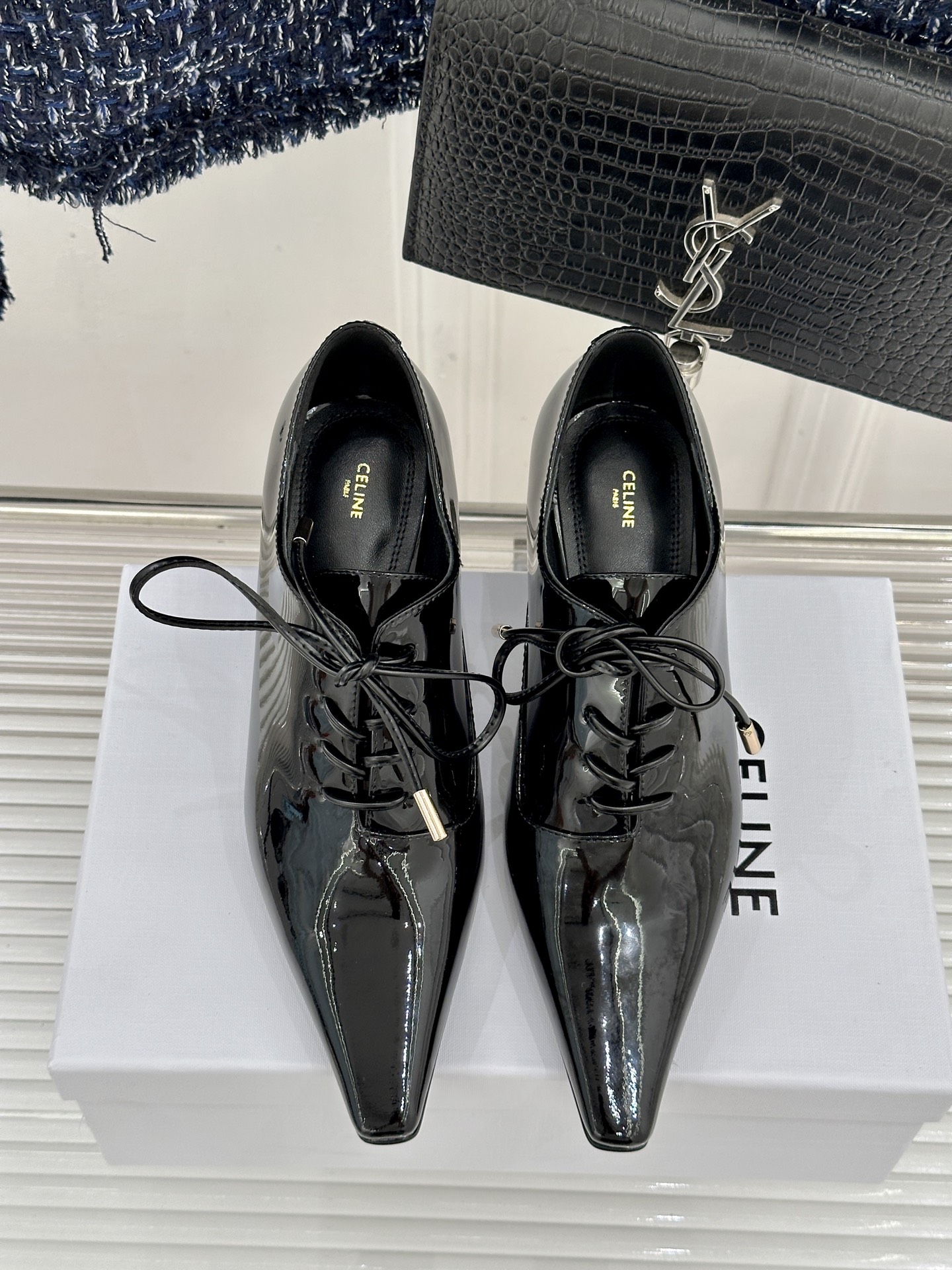 Celine Celine/赛琳26WF新品极简小方头