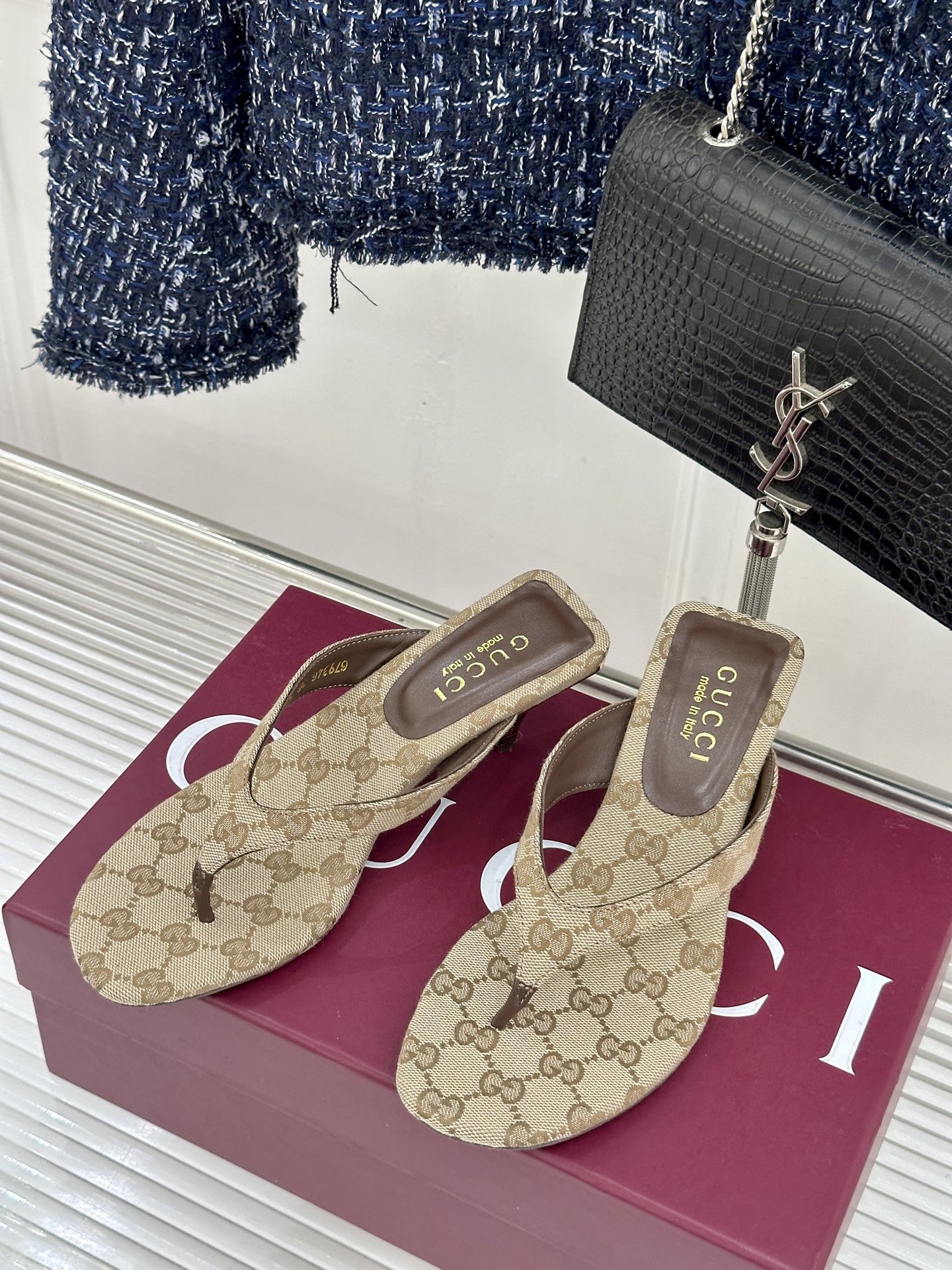 Gucci/古驰26WF新品老花夹脚高跟人字拖鞋夏天最值得入手的单品❗️自带高级气场的凉鞋搭配裙装裤装率