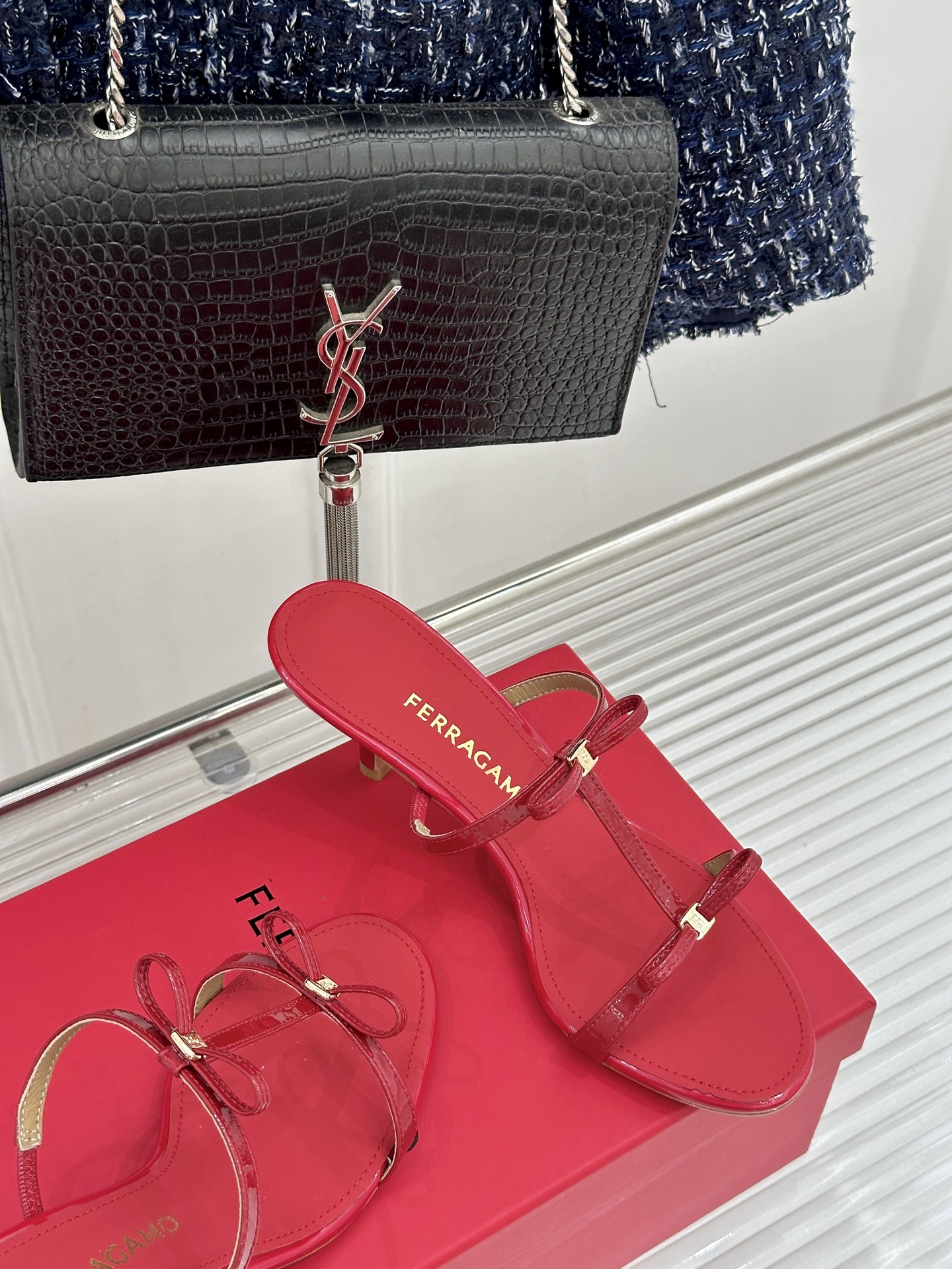Ferragamo Ferragamo/菲拉格慕26WF新品