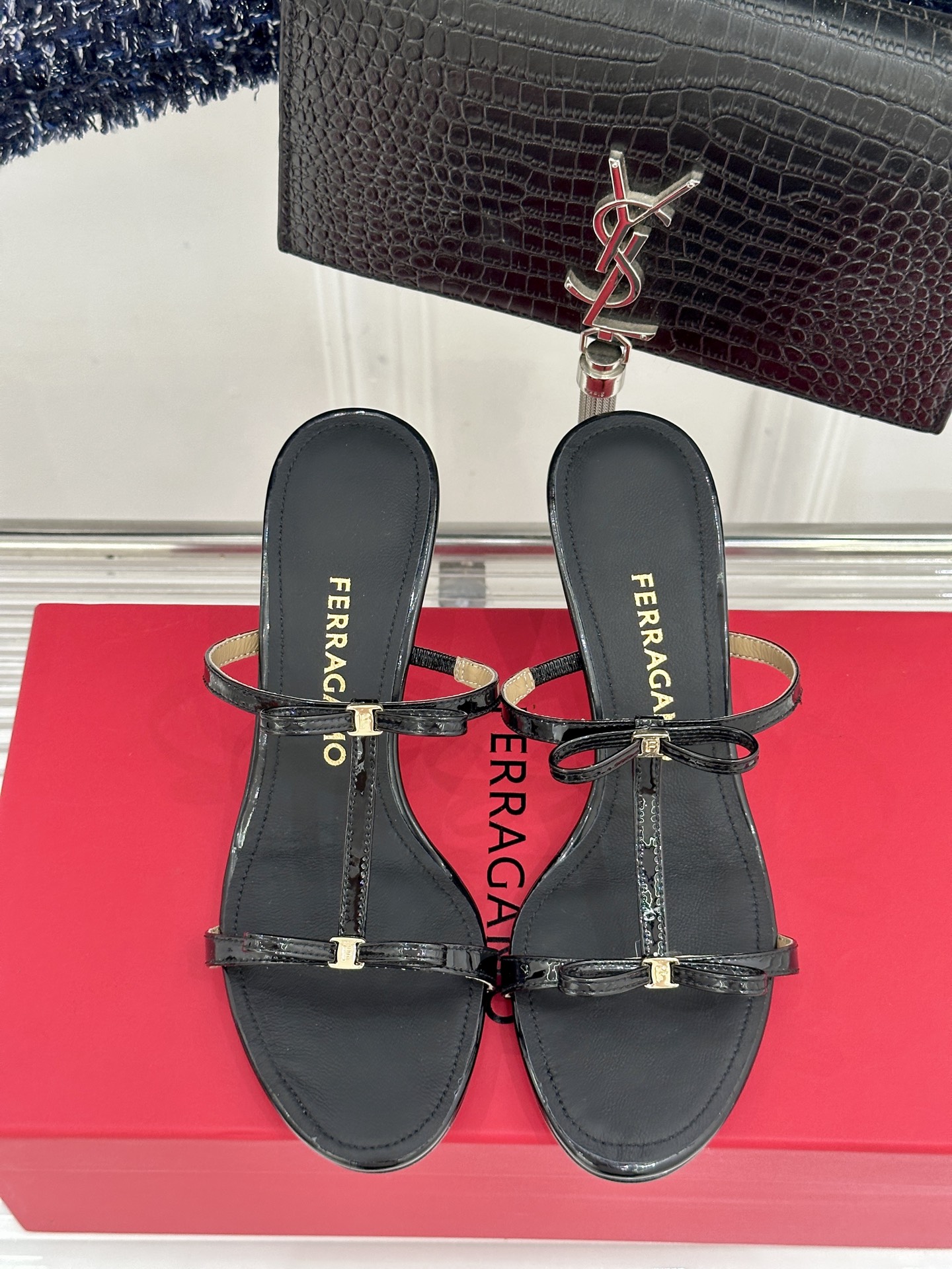 Ferragamo Ferragamo/菲拉格慕26WF新品