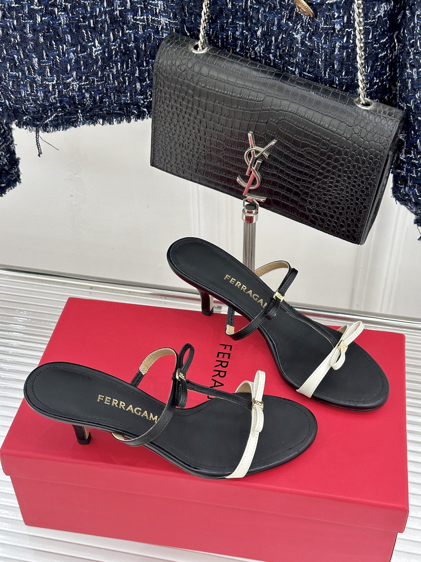 Ferragamo Ferragamo/菲拉格慕26WF新品