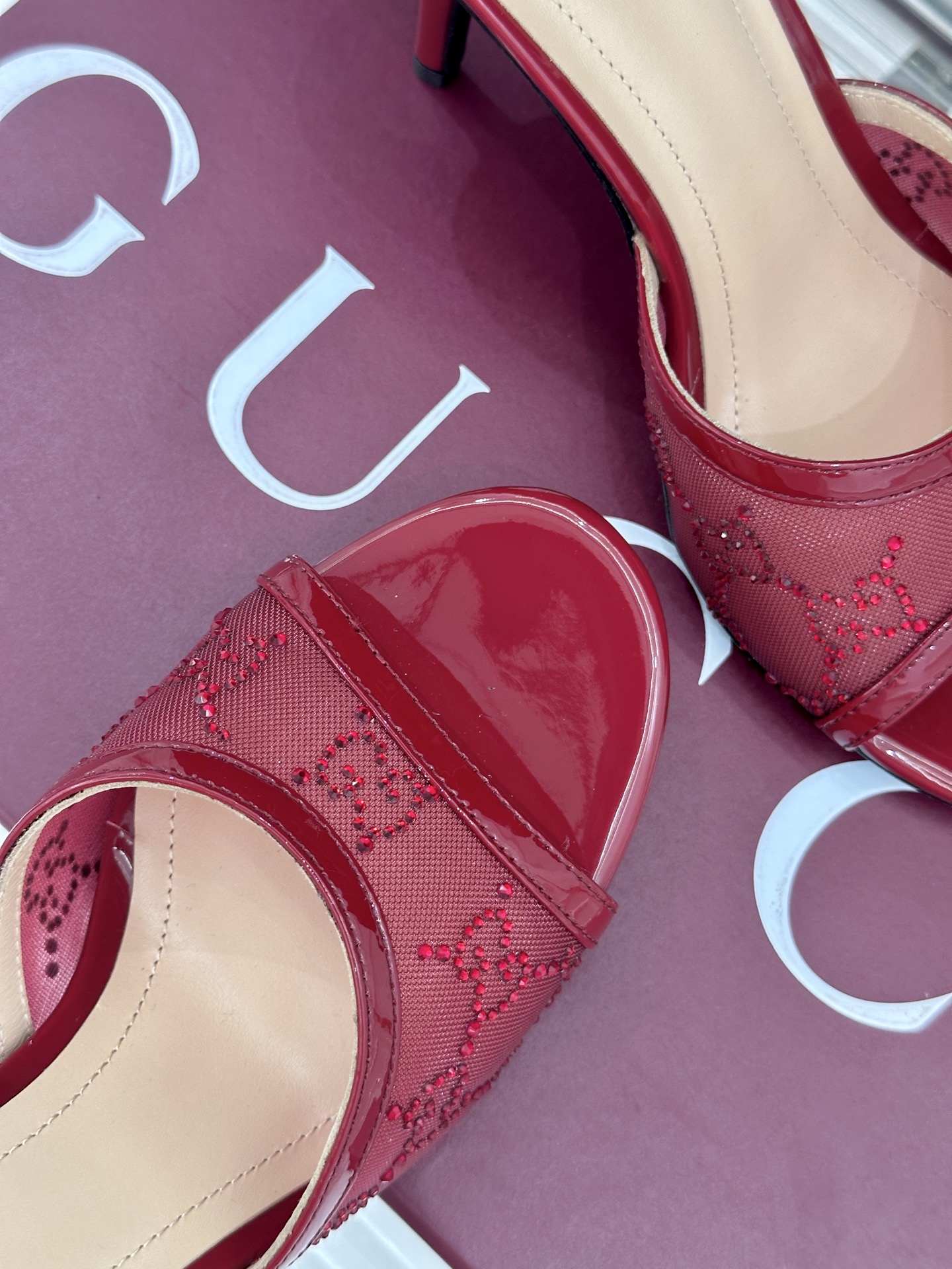 Gucci Gucci/古驰26WF新品网纱水钻