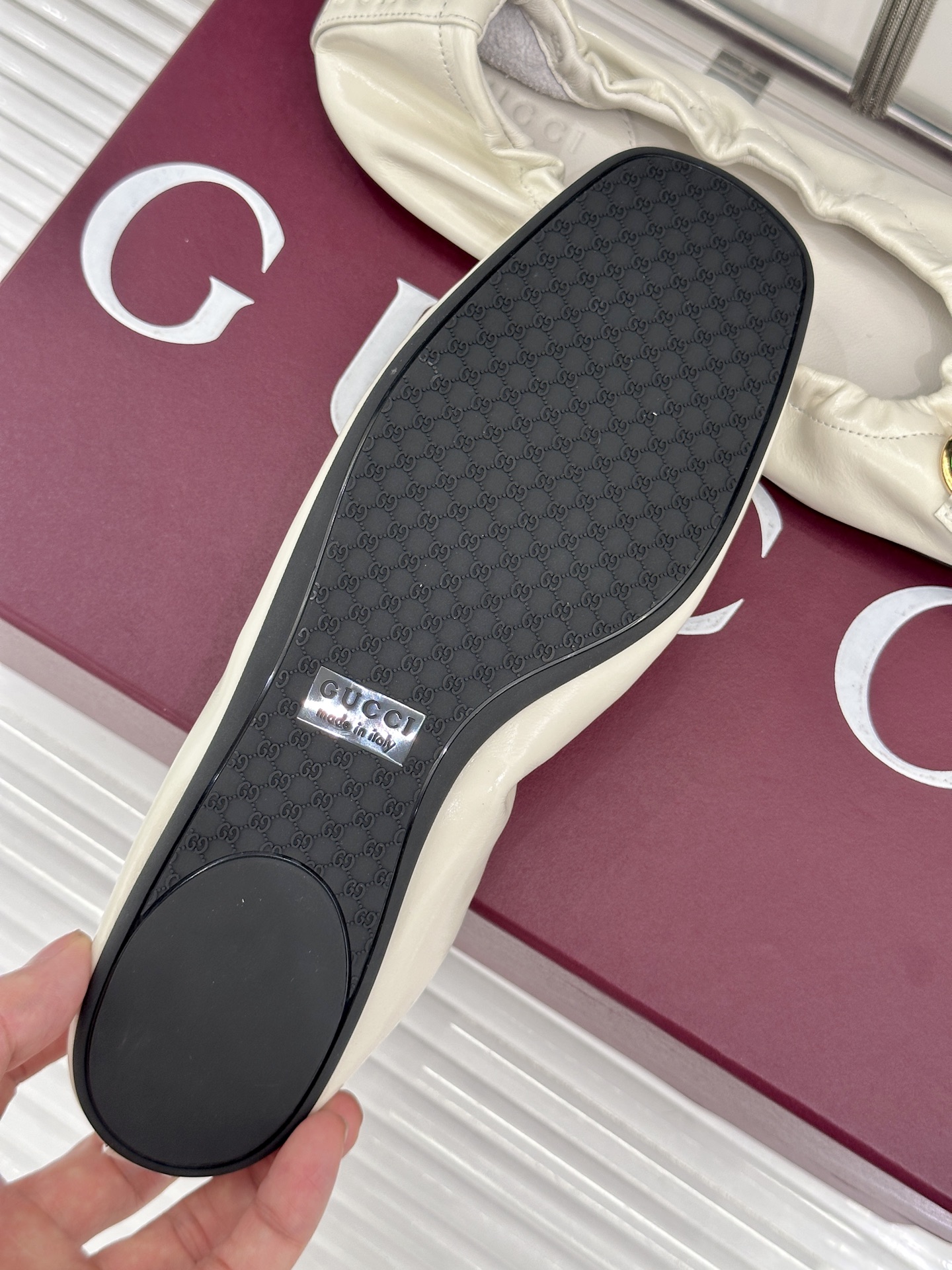 Gucci/古驰26WF新品马衔扣奶奶鞋芭蕾舞鞋将品牌经典底蕴与现代舒适美学甄选顶级小羊皮  质地软糯细