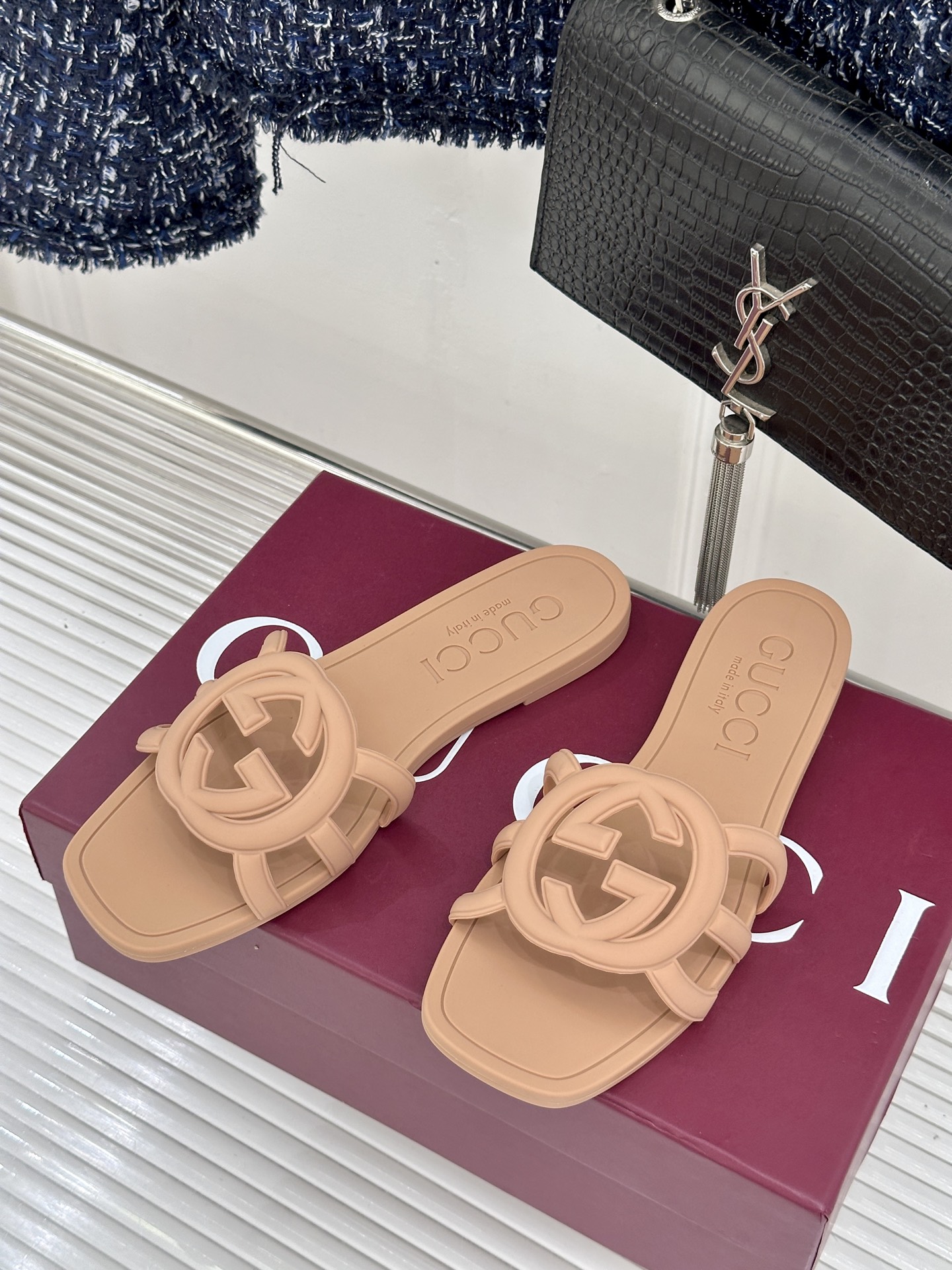 Gucci/古驰26WF新品双G果冻拖鞋续写Lido系列意式海岸风情将70年代典藏符号化作夏日奢适日常 