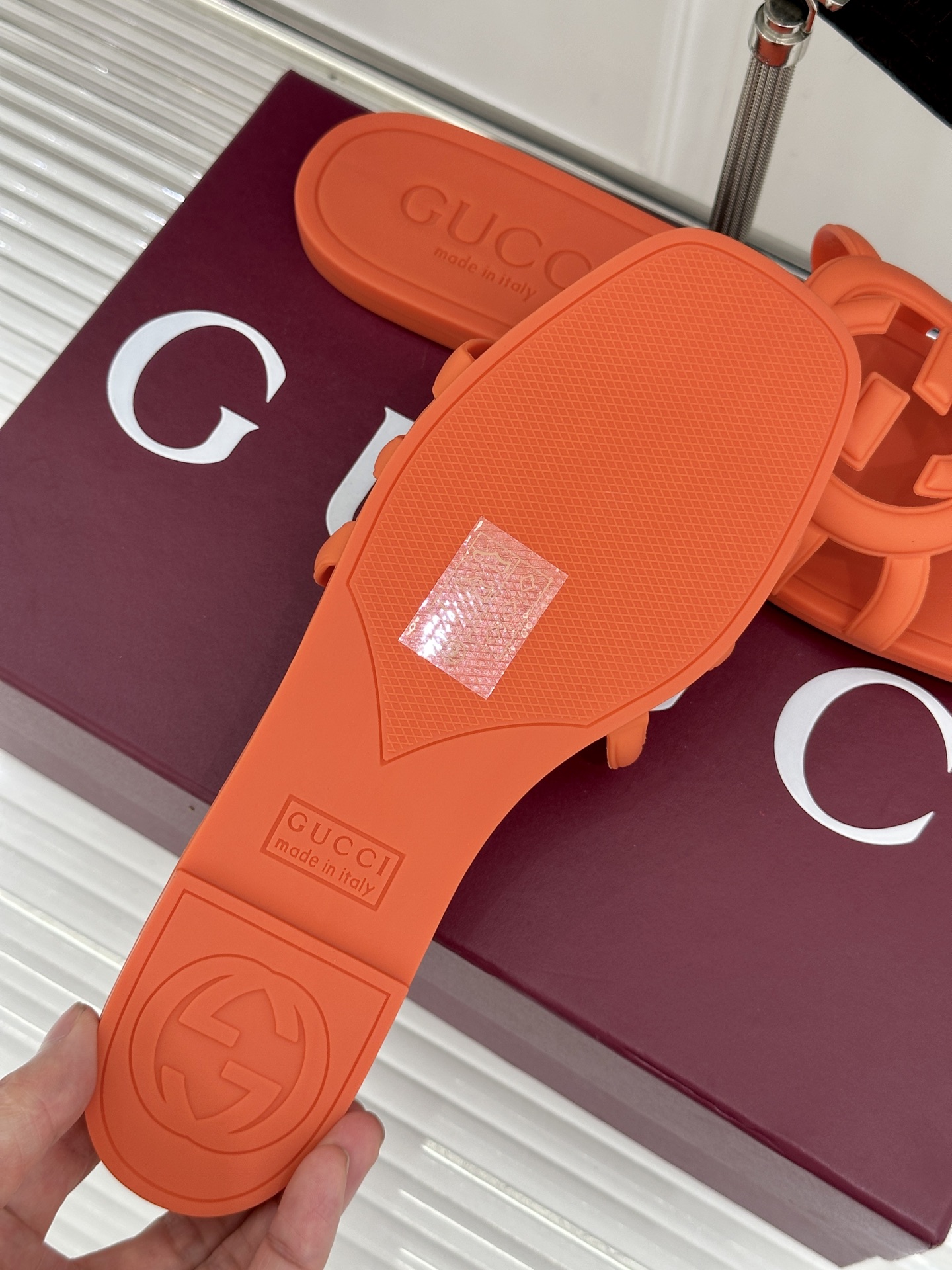 Gucci/古驰26WF新品双G果冻拖鞋续写Lido系列意式海岸风情将70年代典藏符号化作夏日奢适日常 