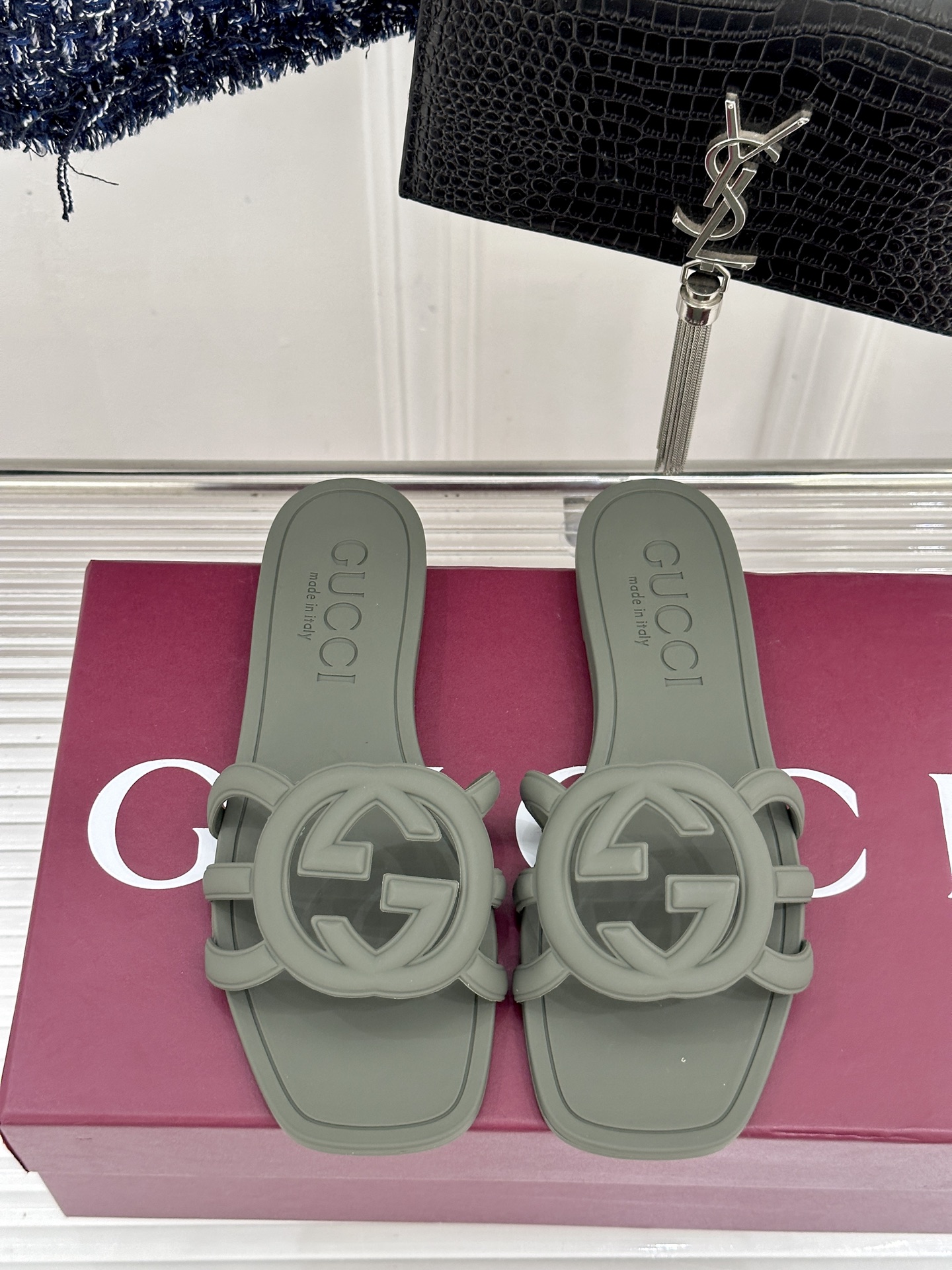 Gucci/古驰26WF新品双G果冻拖鞋续写Lido系列意式海岸风情将70年代典藏符号化作夏日奢适日常 